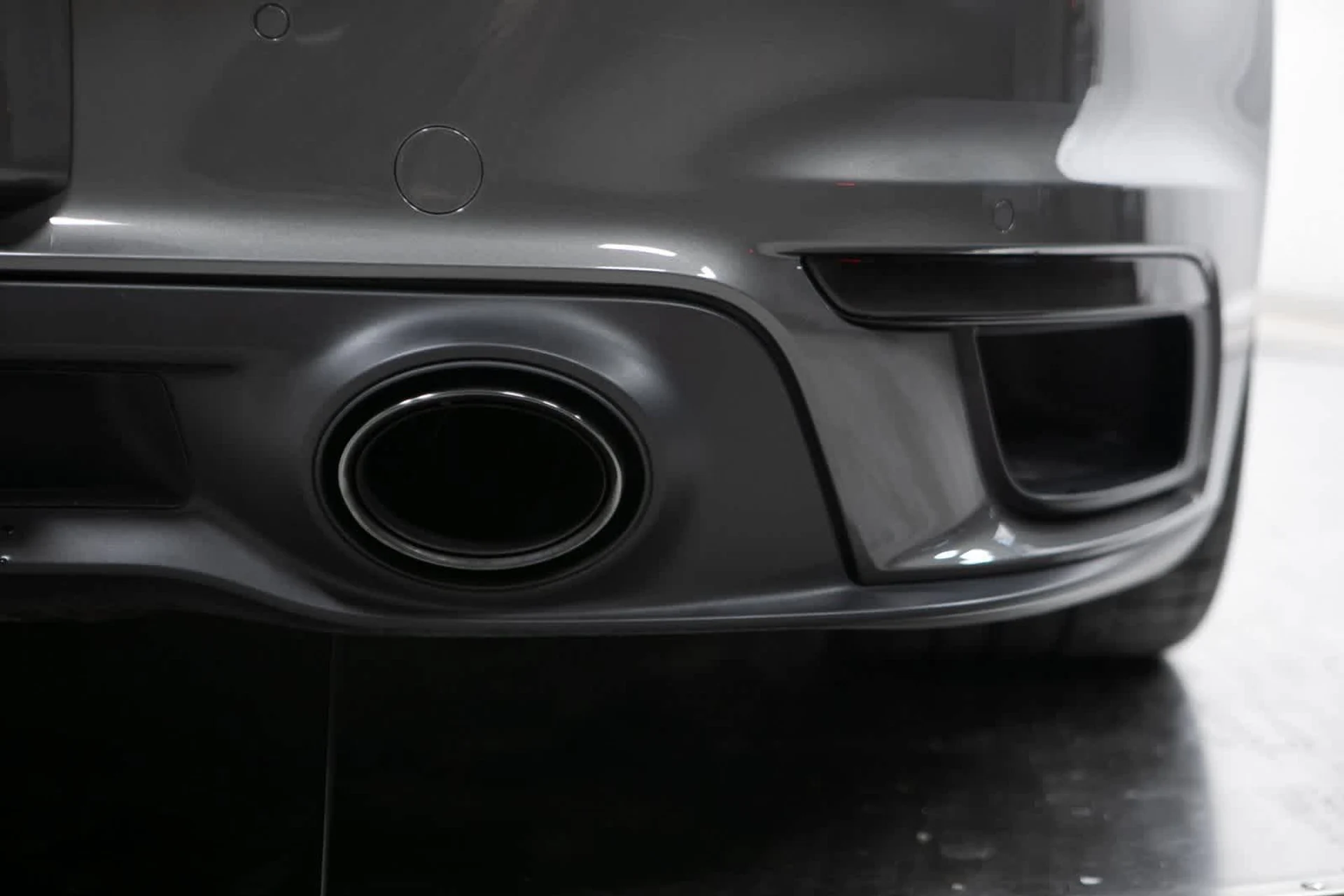 mph033_2877522085_fe8d252b9b1397b4af17b4825bc2191bx_e53acedcc4