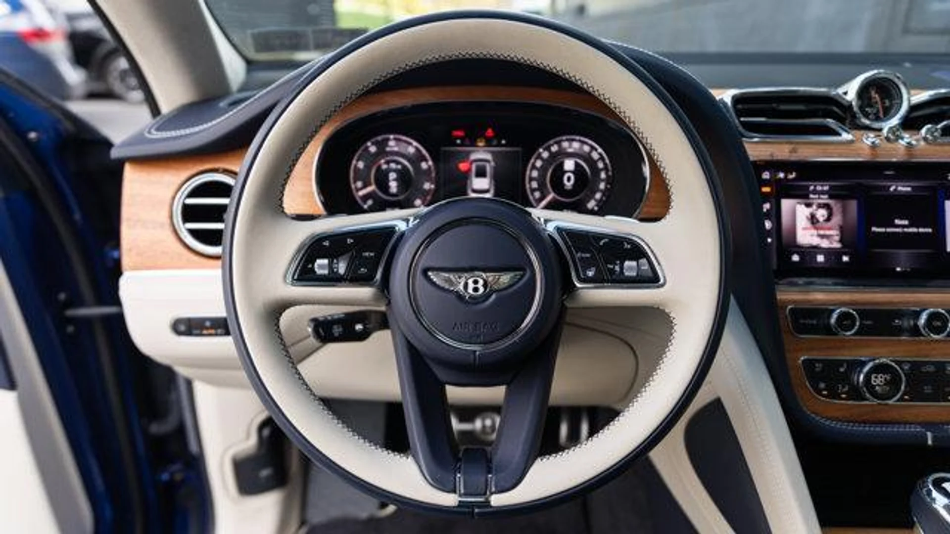 mph033_2882419379_xhu9_o_Ys_B9qa5h_V_Hc_EL_6mj_Aw_Mw_Y_ee11e75334