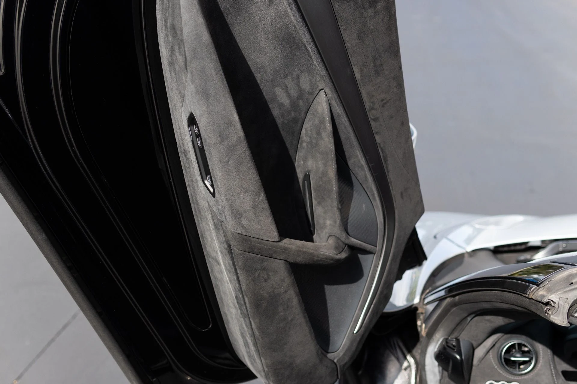 mph033_2890164927_Used_2020_Mc_Laren_720_S_Spider_Performance_1767737574_957653f7bd