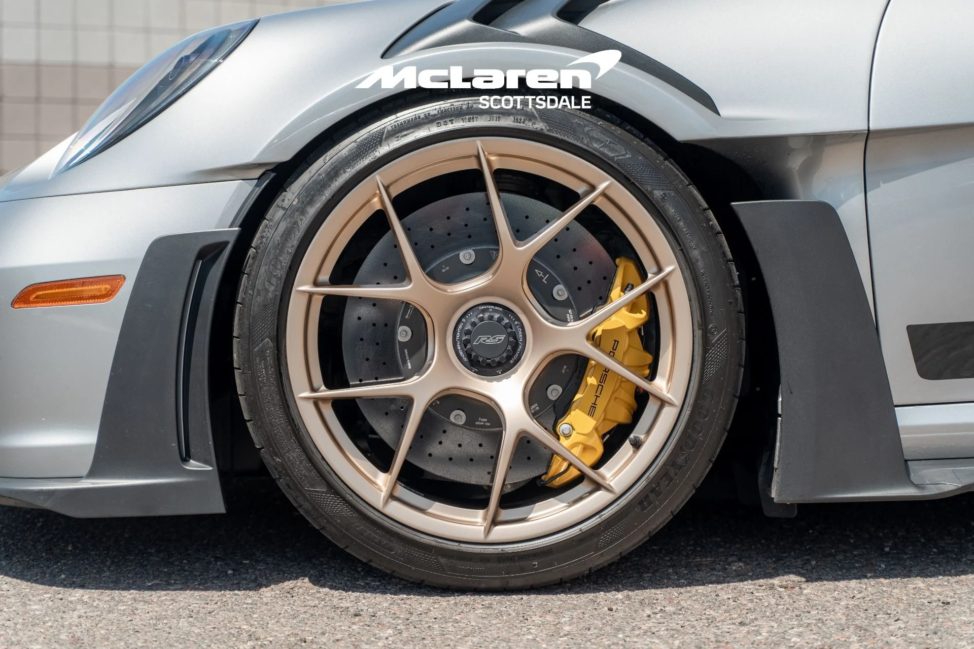 mph033_2893289698_Used_2024_PORSCHE_911_1788541280_592ba546d2