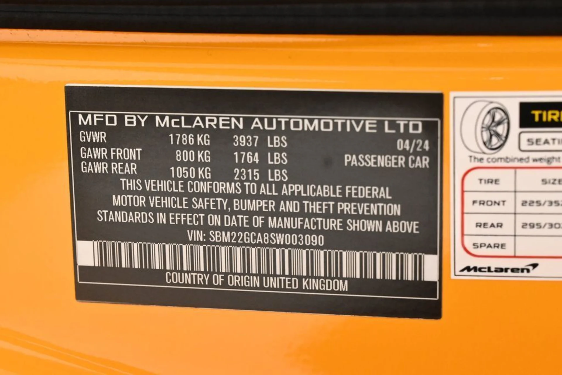 mph033_2894725355_new_2025_mclaren_gts_11350_22961042_33_1024_819ace6f06