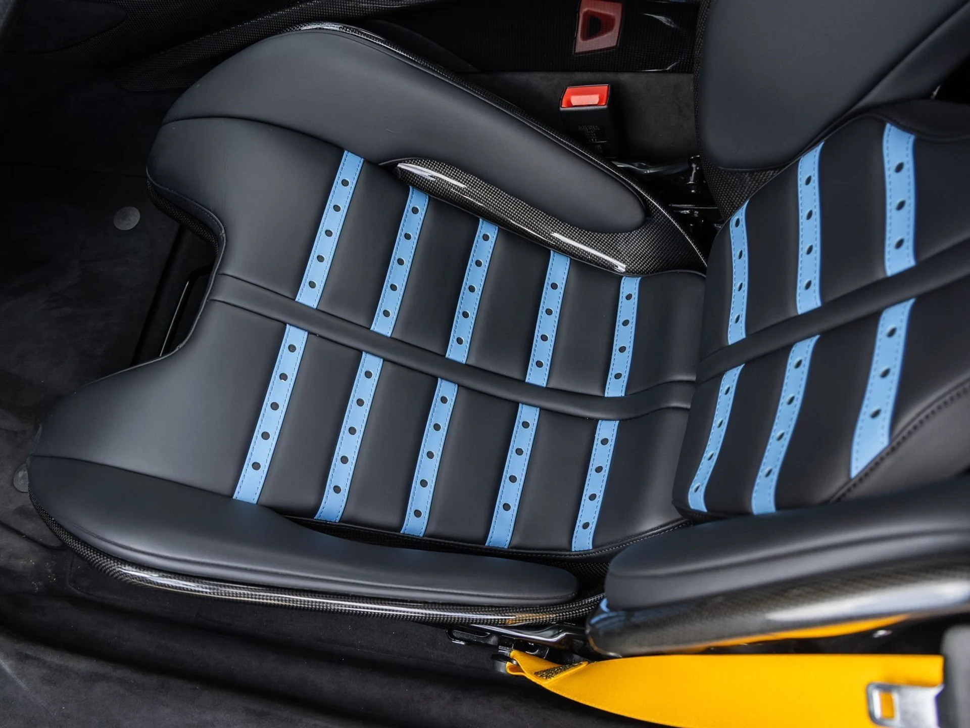 mph033_2895671205_34_4e42e92a05