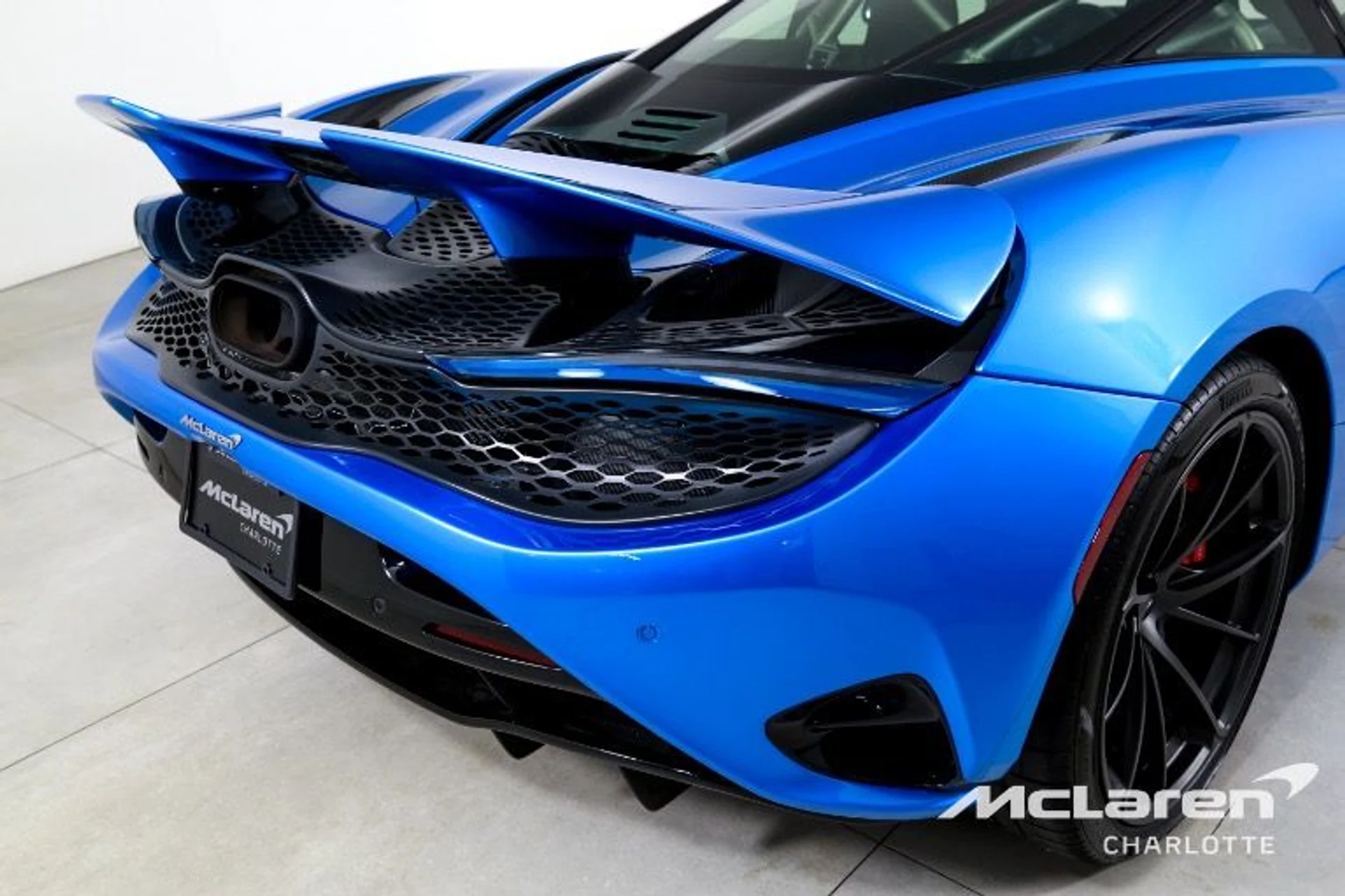 mph033_2902031765_Used_2024_Mc_Laren_750_S_4bb2a08464