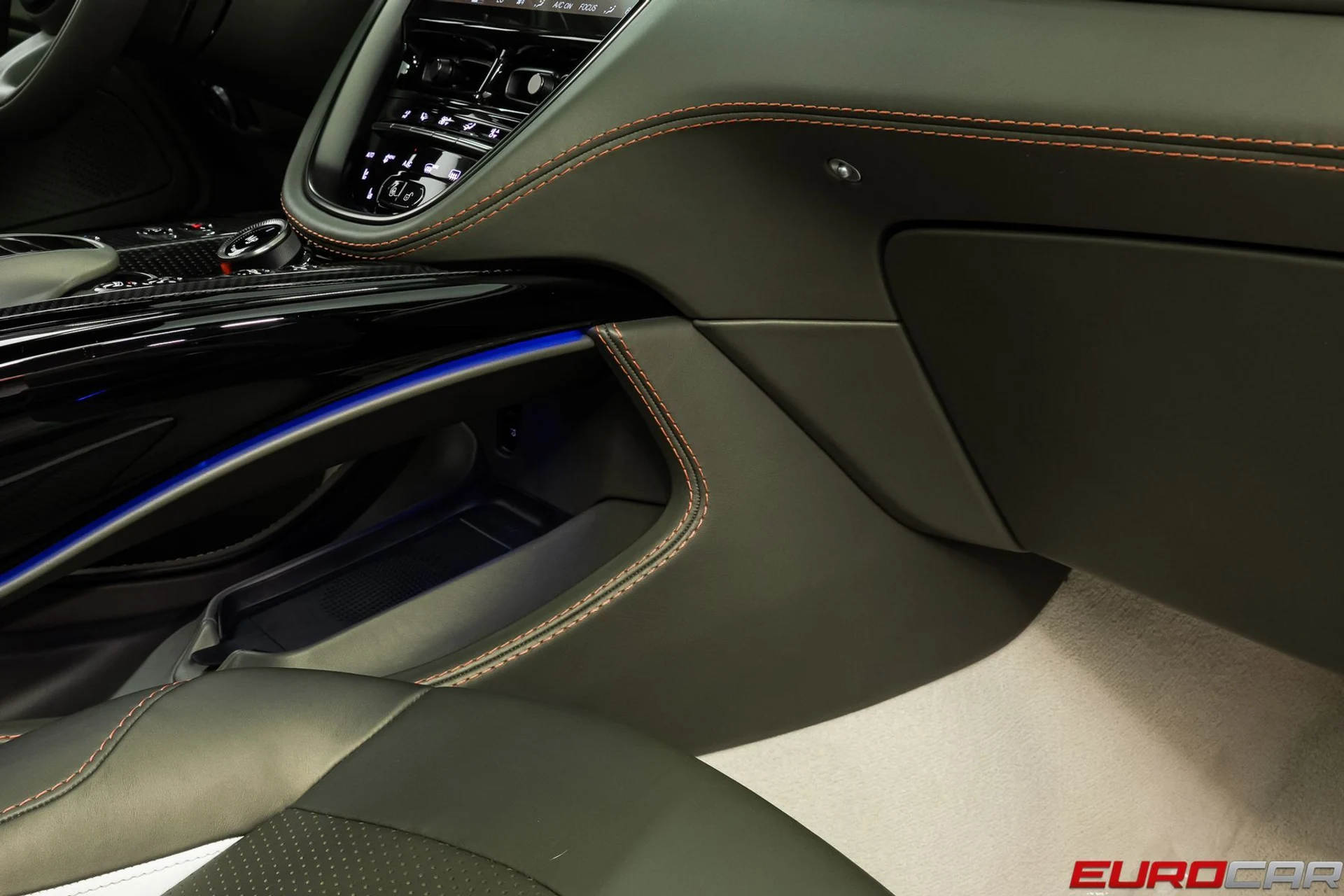 mph033_2921476791_1abfe326_636e_4a74_9f80_328412c800b2_9e81ba9c34