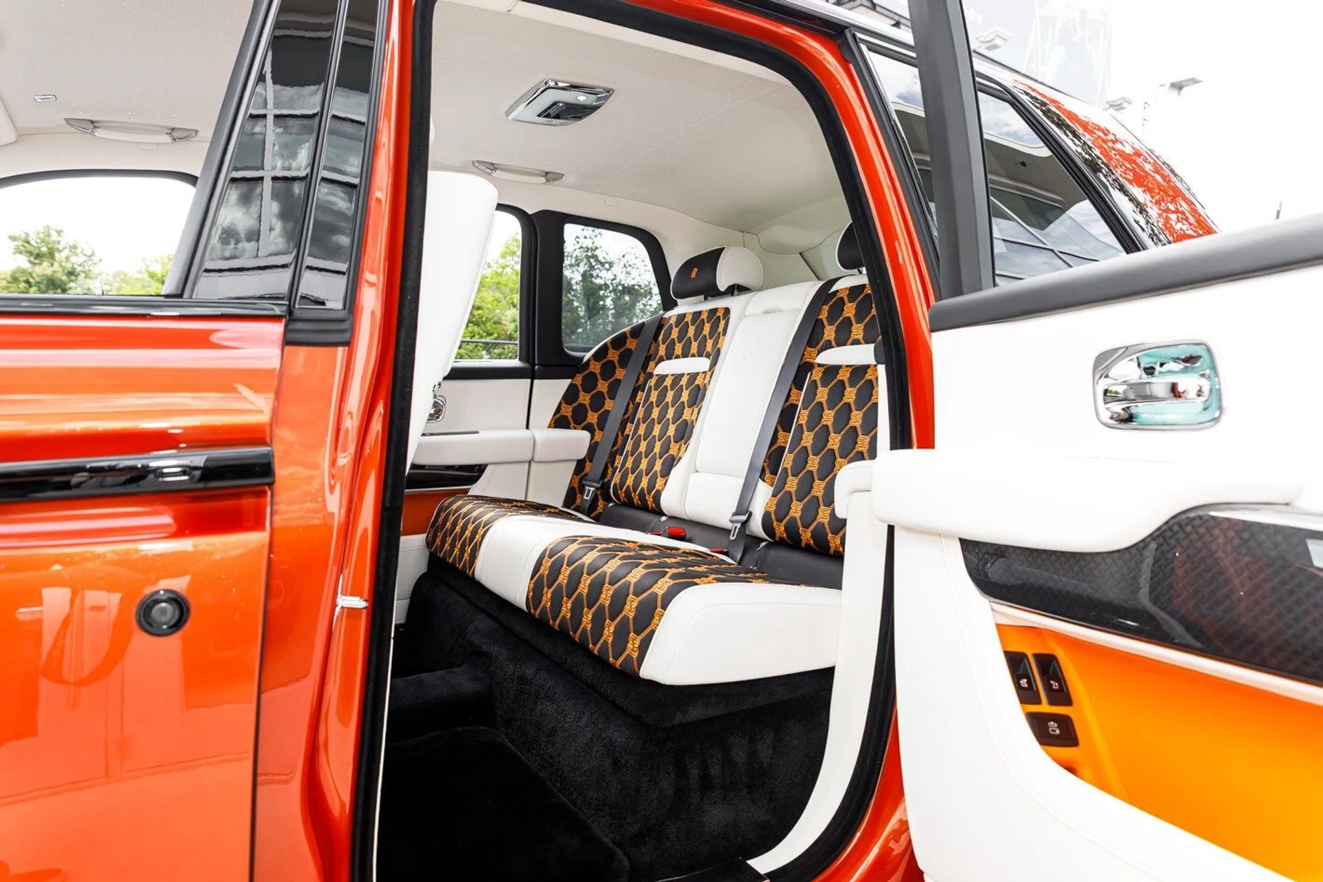 mph033_2932579438_acc9e15ae35f37dc00fd81681ccda06bx_7f36b8d244