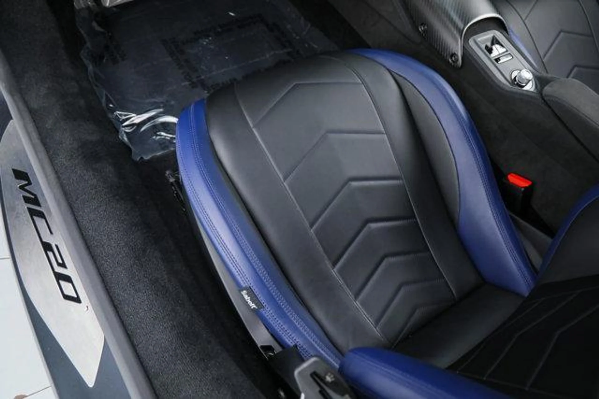 mph033_2933859187_36_A7_HS_Gl_J4xke1qs_MX_6hjjh_H62g_f721a3da9e