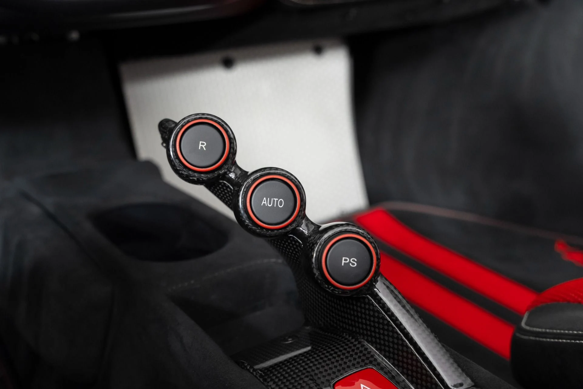 mph033_2943440230_Used_2015_Ferrari_458_Speciale_Aperta_1760122860_3474438800