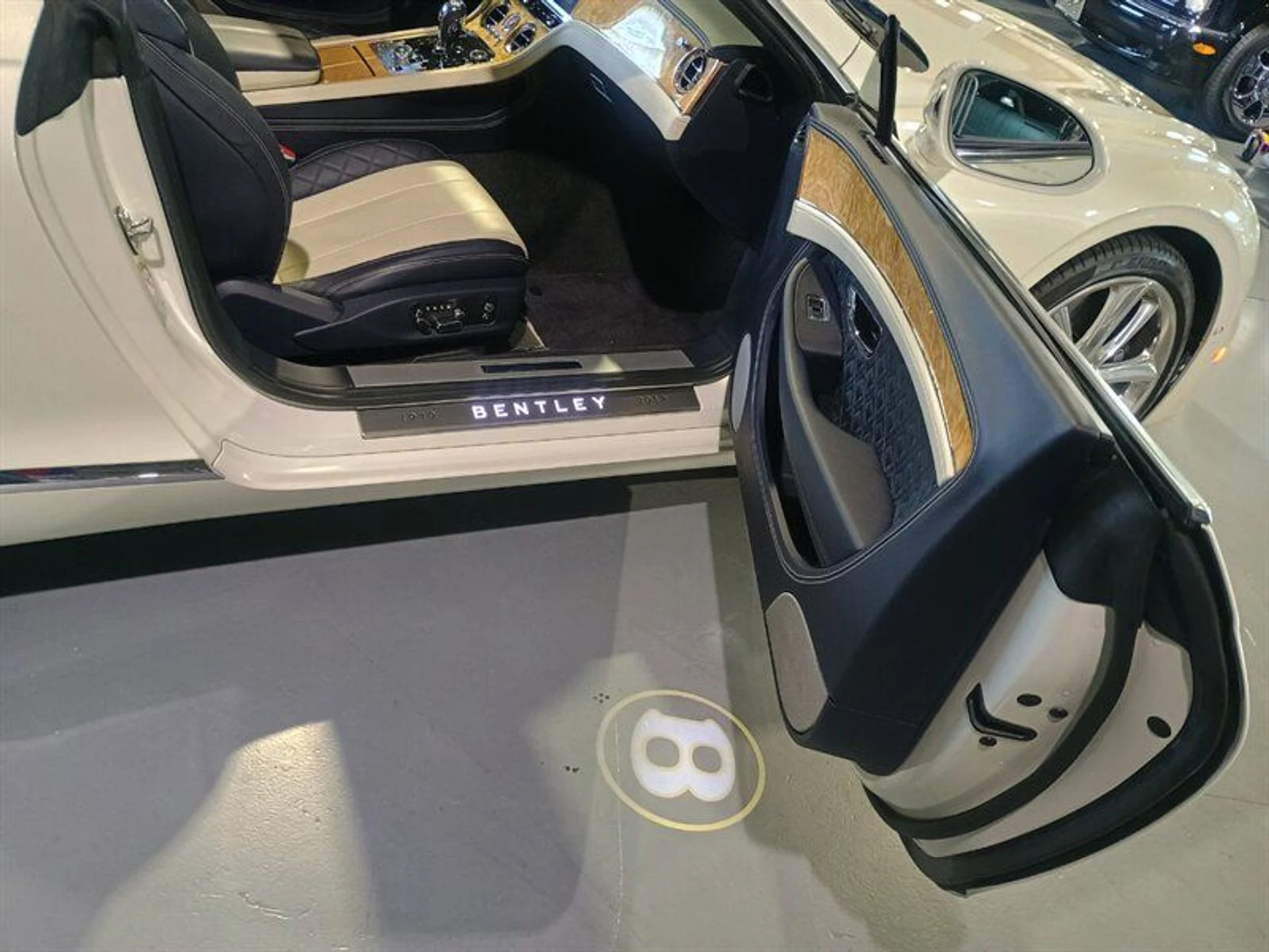 mph033_2946311744_afa60b0c9f_800_0c35ca5795