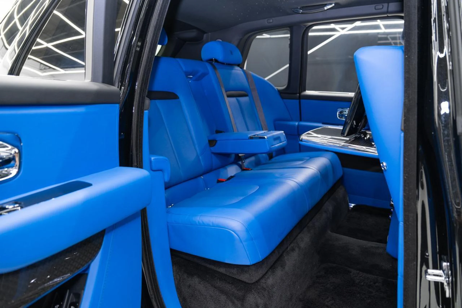 mph033_295033039_b76517d7495c70f700a1a3abb41cdfec_3d4325820b