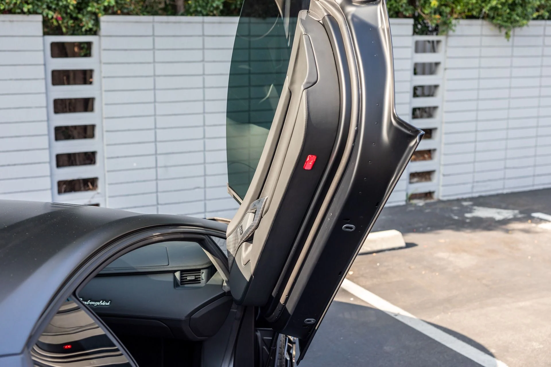 mph033_2954179957_Used_2014_Lamborghini_Aventador_LP_700_4_1776699950_1cbd0f93ab