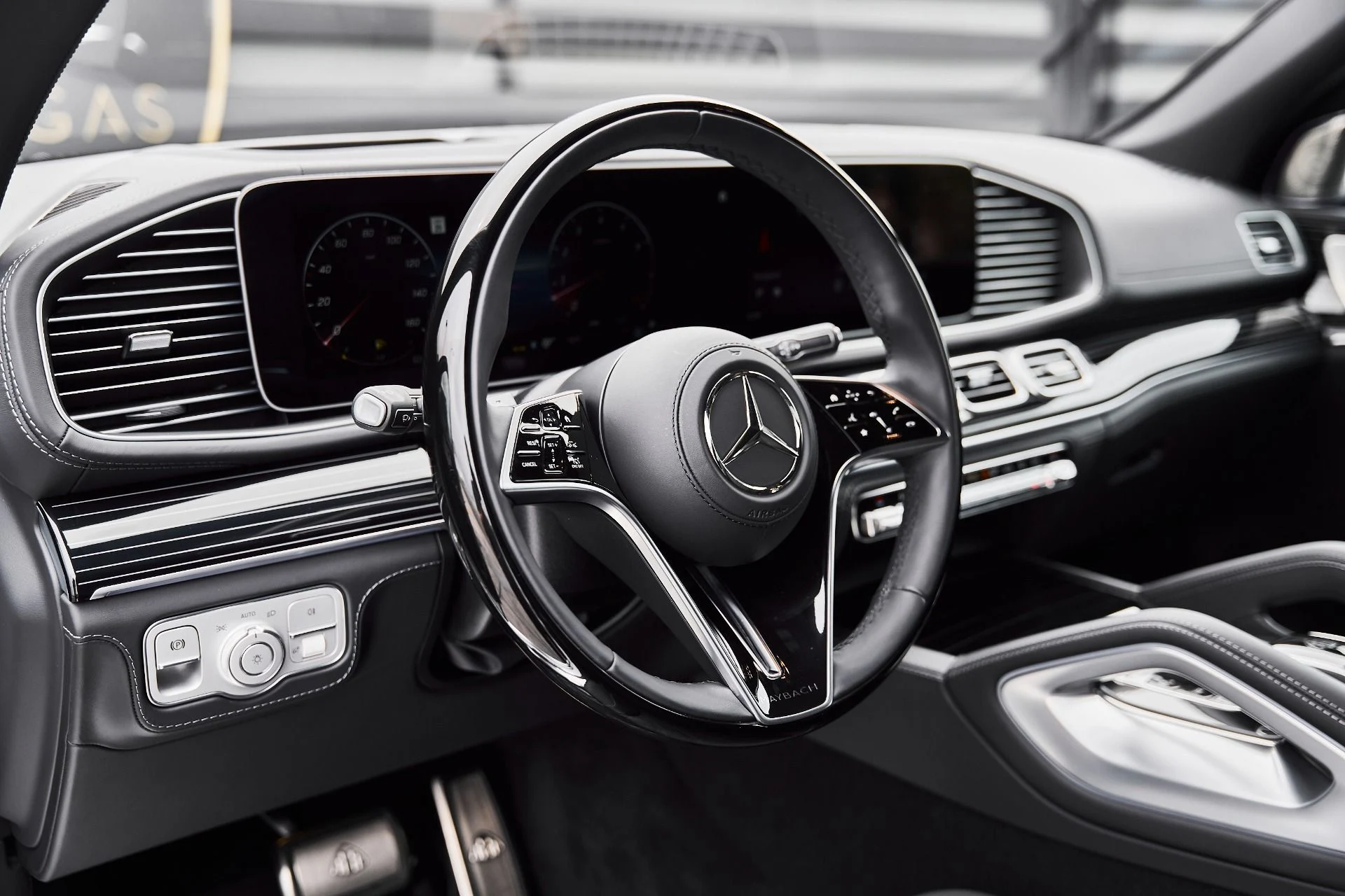 mph033_2966417222_Used_2026_Mercedes_Benz_GLS_Maybach_GLS_600_1777160248_d2fe1309be