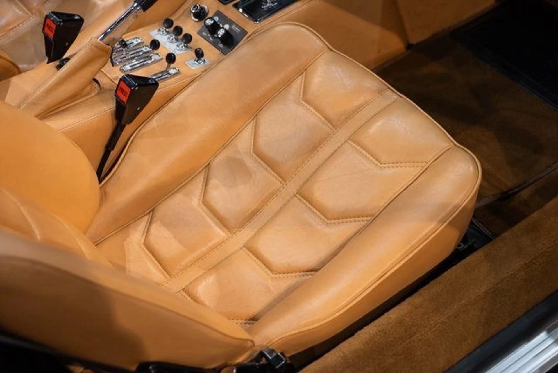 mph033_2972301095_5e6a80f992df09cb5e53e28f2aa18284_4a99e23769