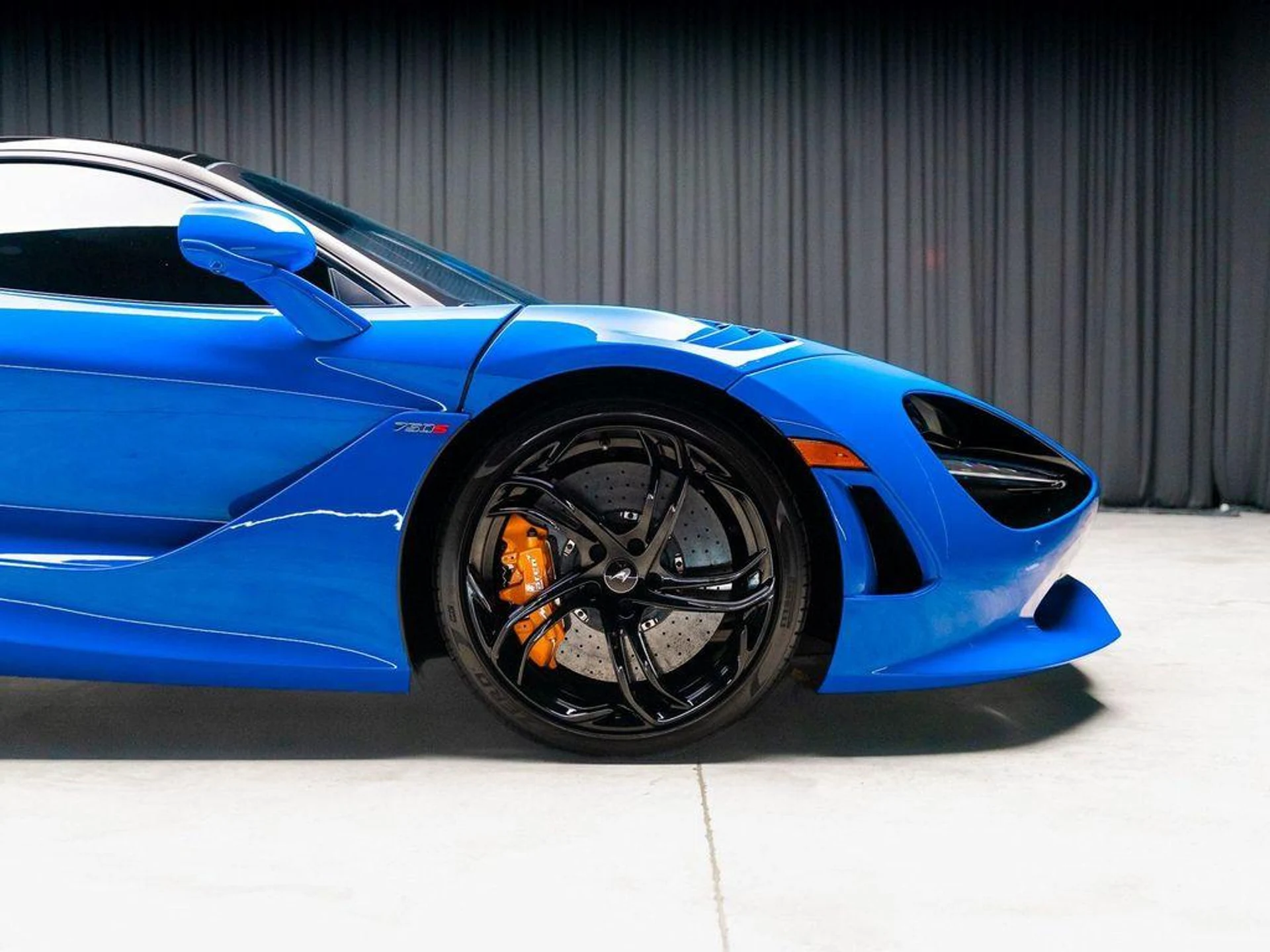 mph033_2976753265_9_G_Ribs_Yvg_Ifb_R6o_2_BBW_9vp_G8_QM_8c25b895dc