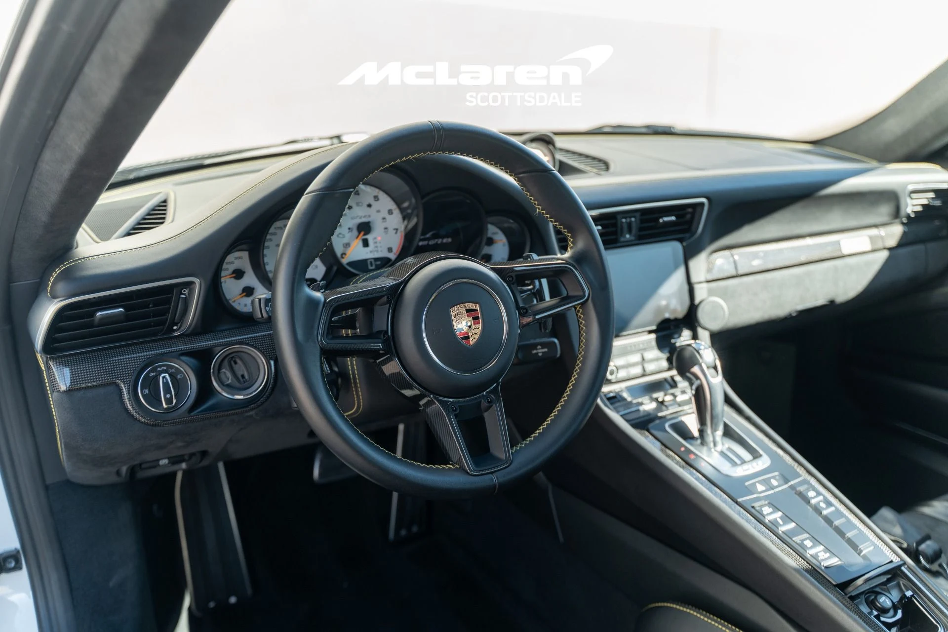 mph033_2977338544_Used_2019_PORSCHE_911_GT_2_RS_1765680501_51250212e2