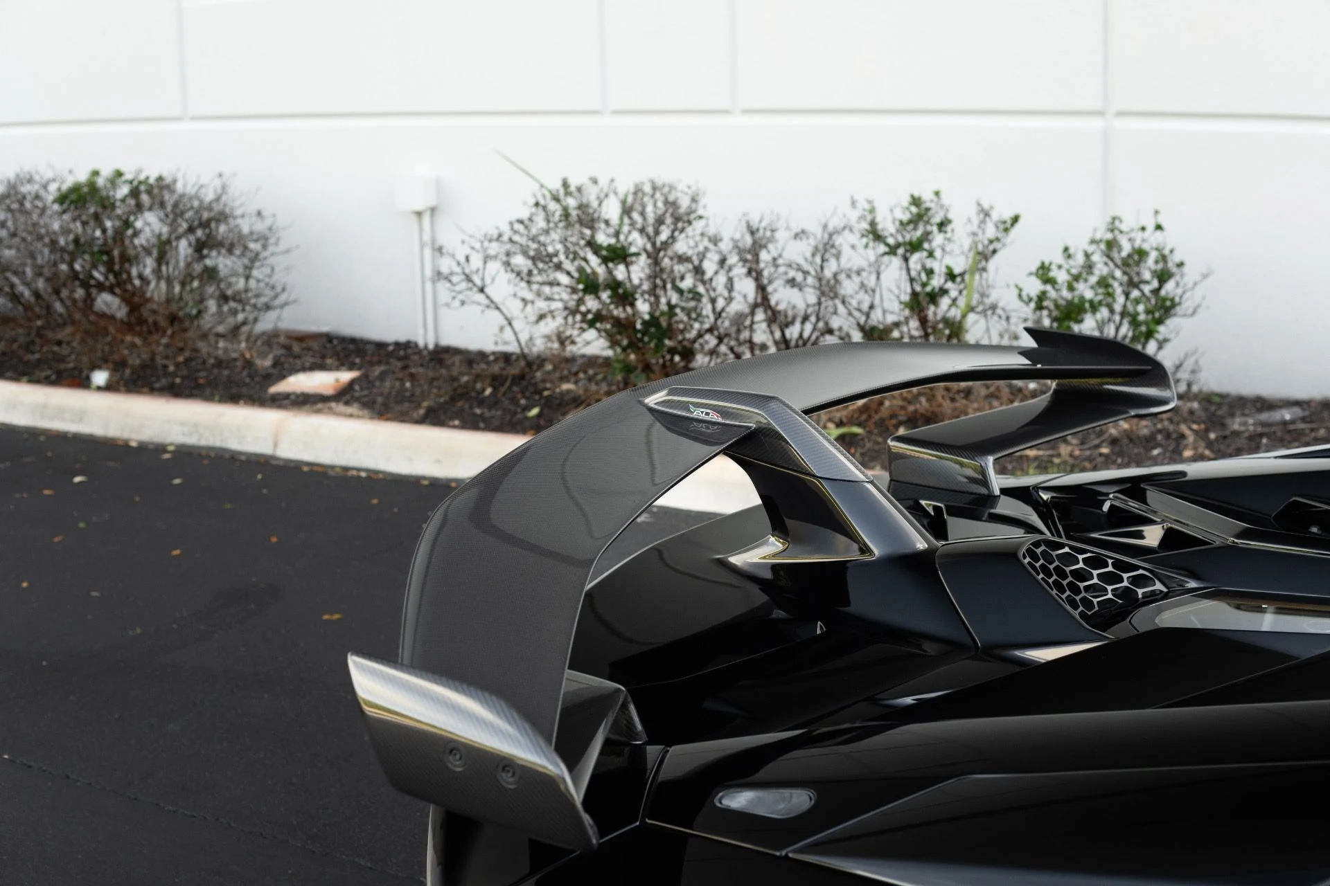 mph033_2982250758_Used_2020_Lamborghini_Aventador_LP_770_4_SVJ_Roadster_1766609854_8879d9a3ec