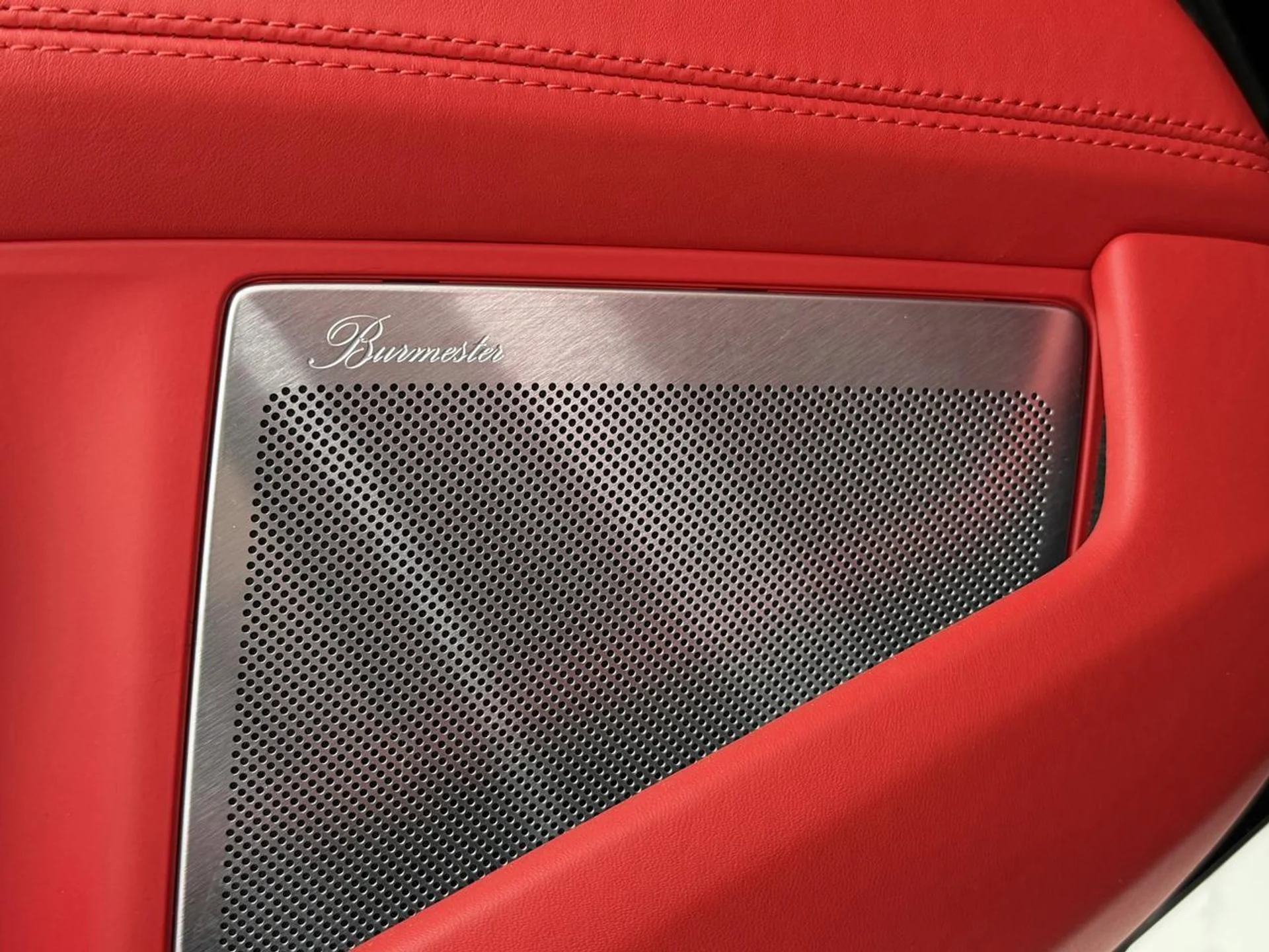 mph033_2982879291_fad53a40cf0a0064100886ac1dea6ed2_933a37af35