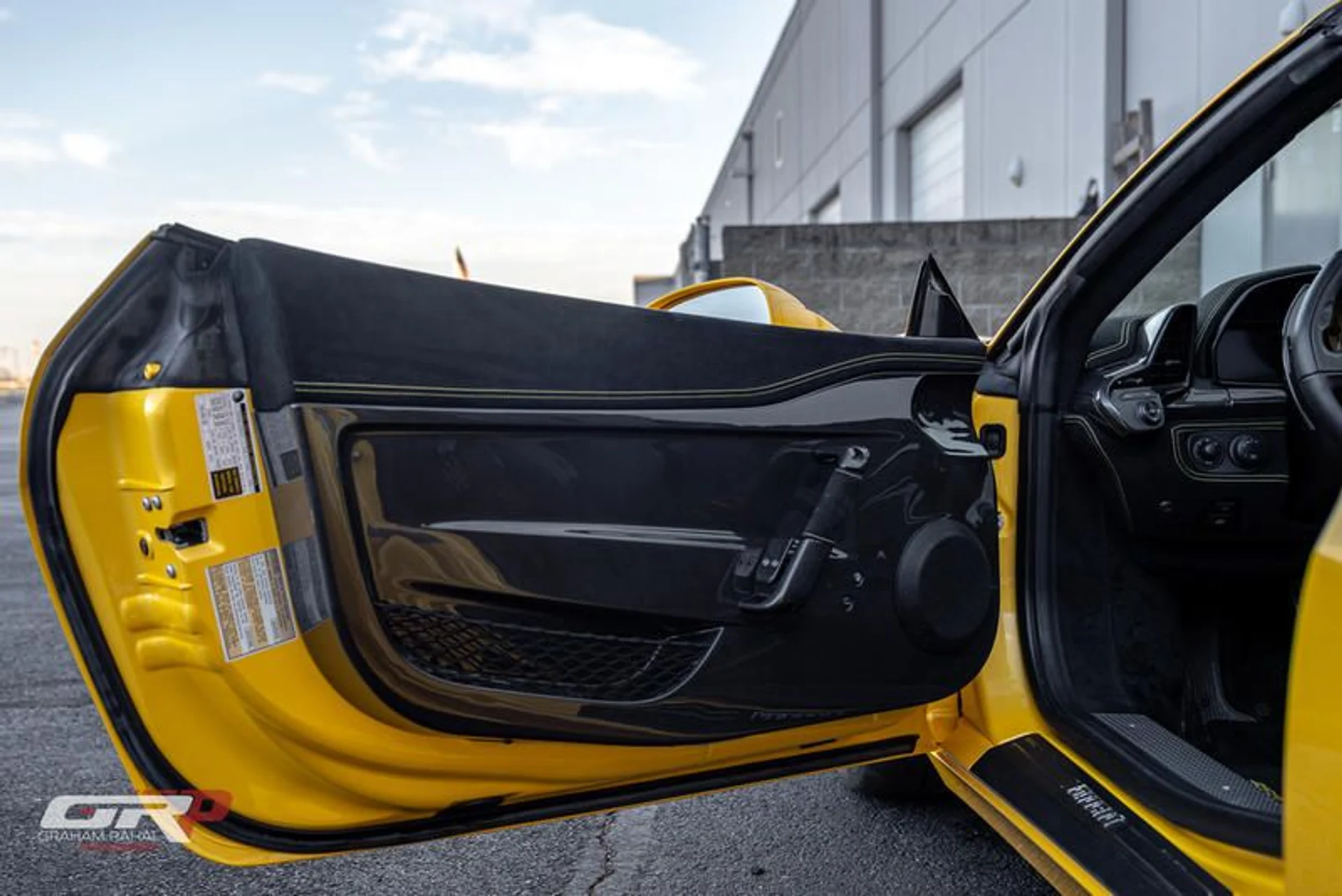 mph033_2984453814_8666606_C_6041_4_EB_1_9_C0_F_7_B2002_D93672_55a02b291f