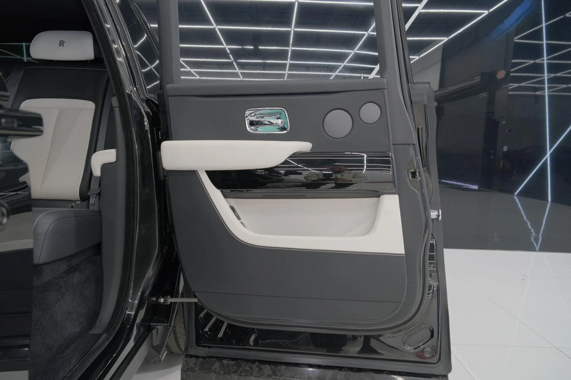 mph033_2985044453_9d3a10ca21ba5080bd5484daabc85f09_3af2e9fef1