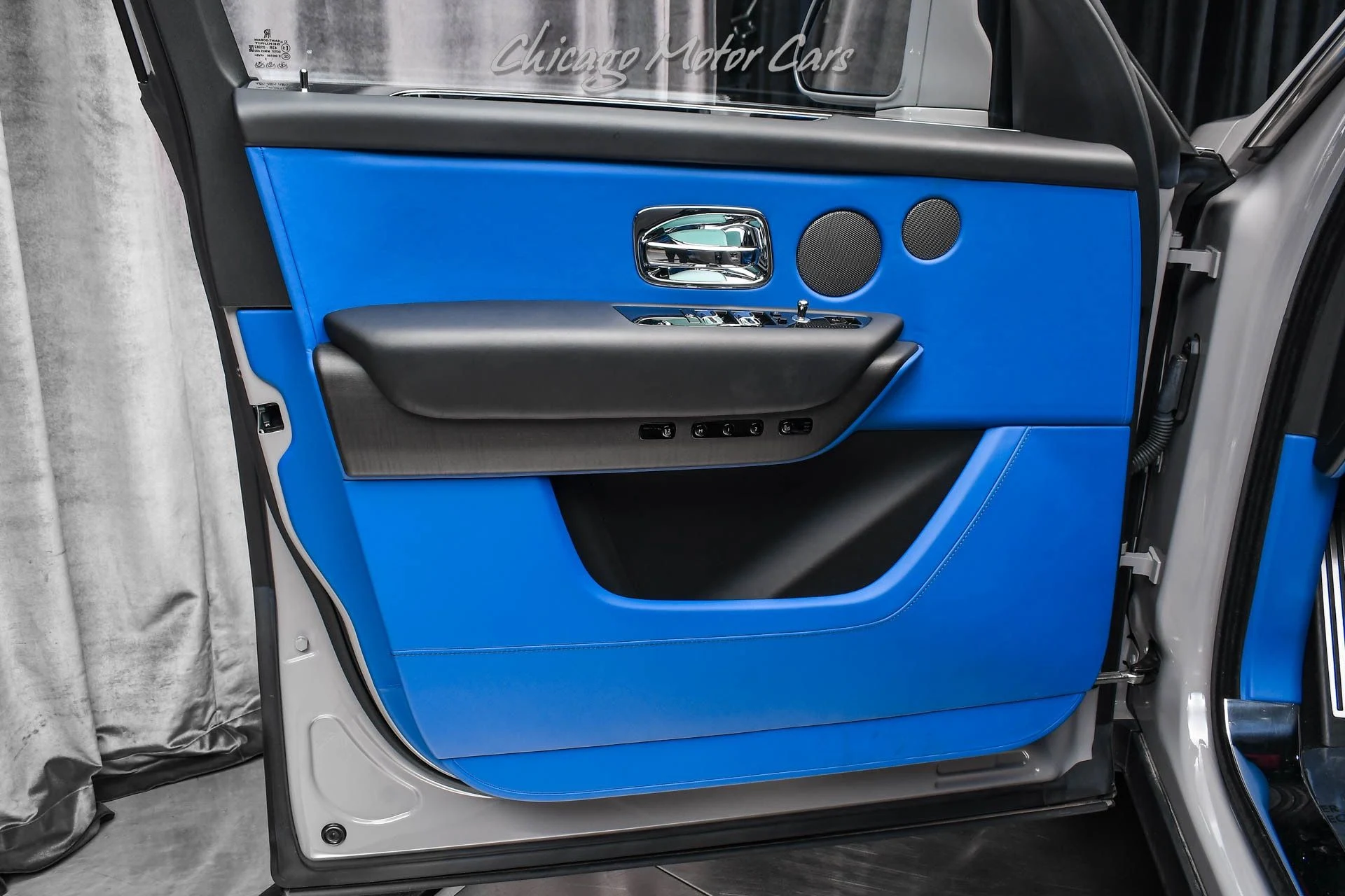 mph033_2987134237_13154_p34_l_d341d7deee