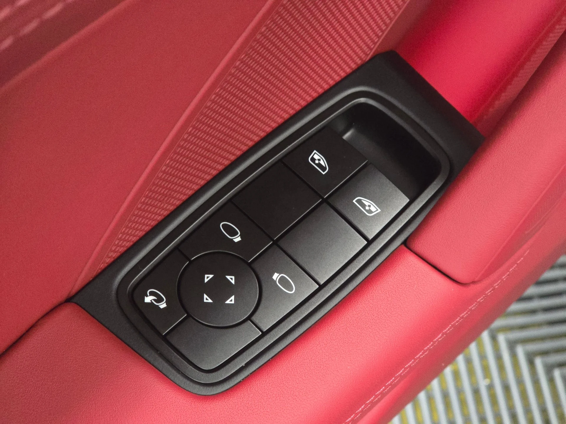 mph033_2987545103_d3a49a6338876d12c6a54405ede8063ax_c22c7168ee