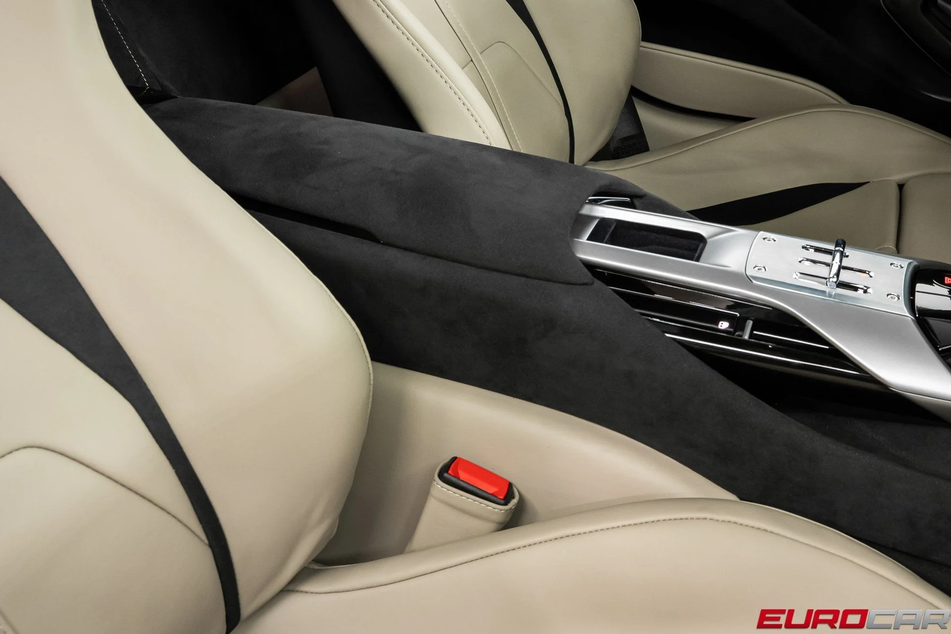 mph033_2989589533_image_34_55dd4232ac