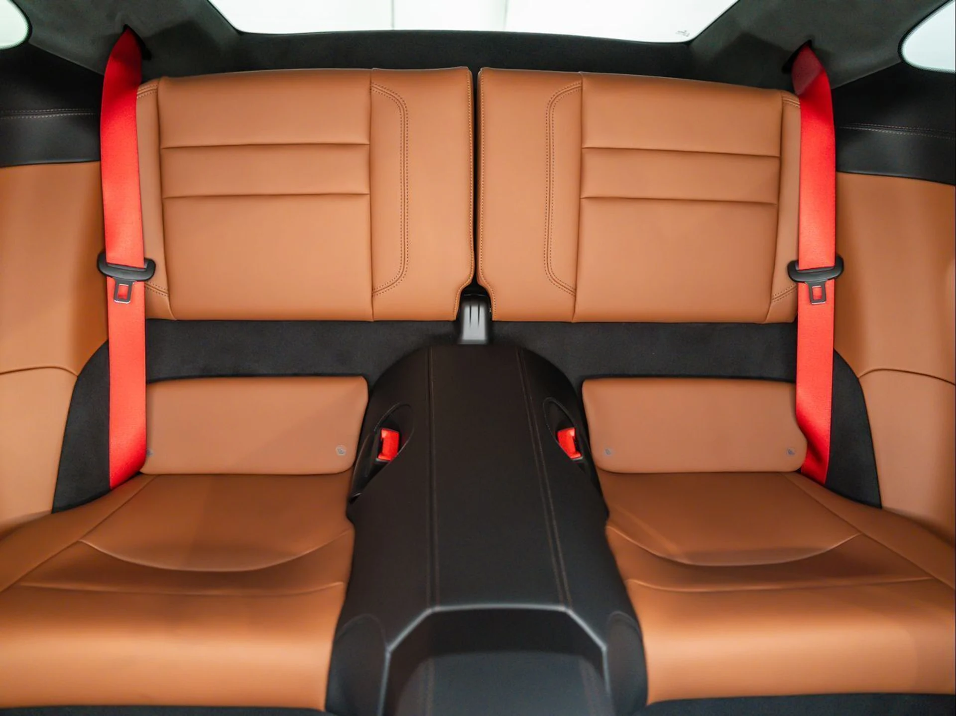 mph033_2992209567_5e4743b5562283f878c08270aafb19b8_6648d89a3e