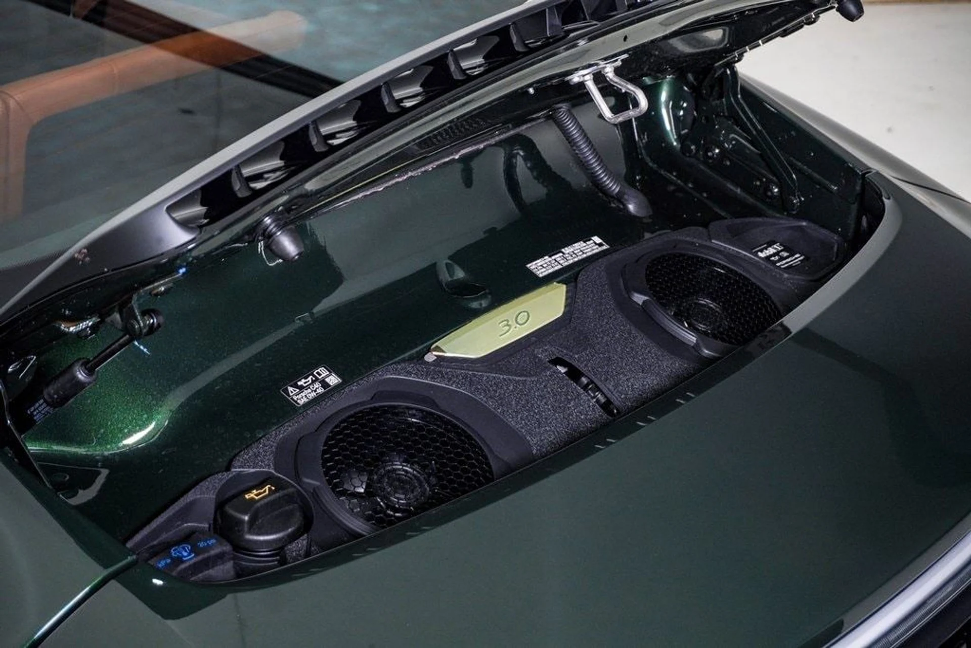 mph033_300182458_eeaf71c97aca3711941e9127800a36a4x_79effa68c8