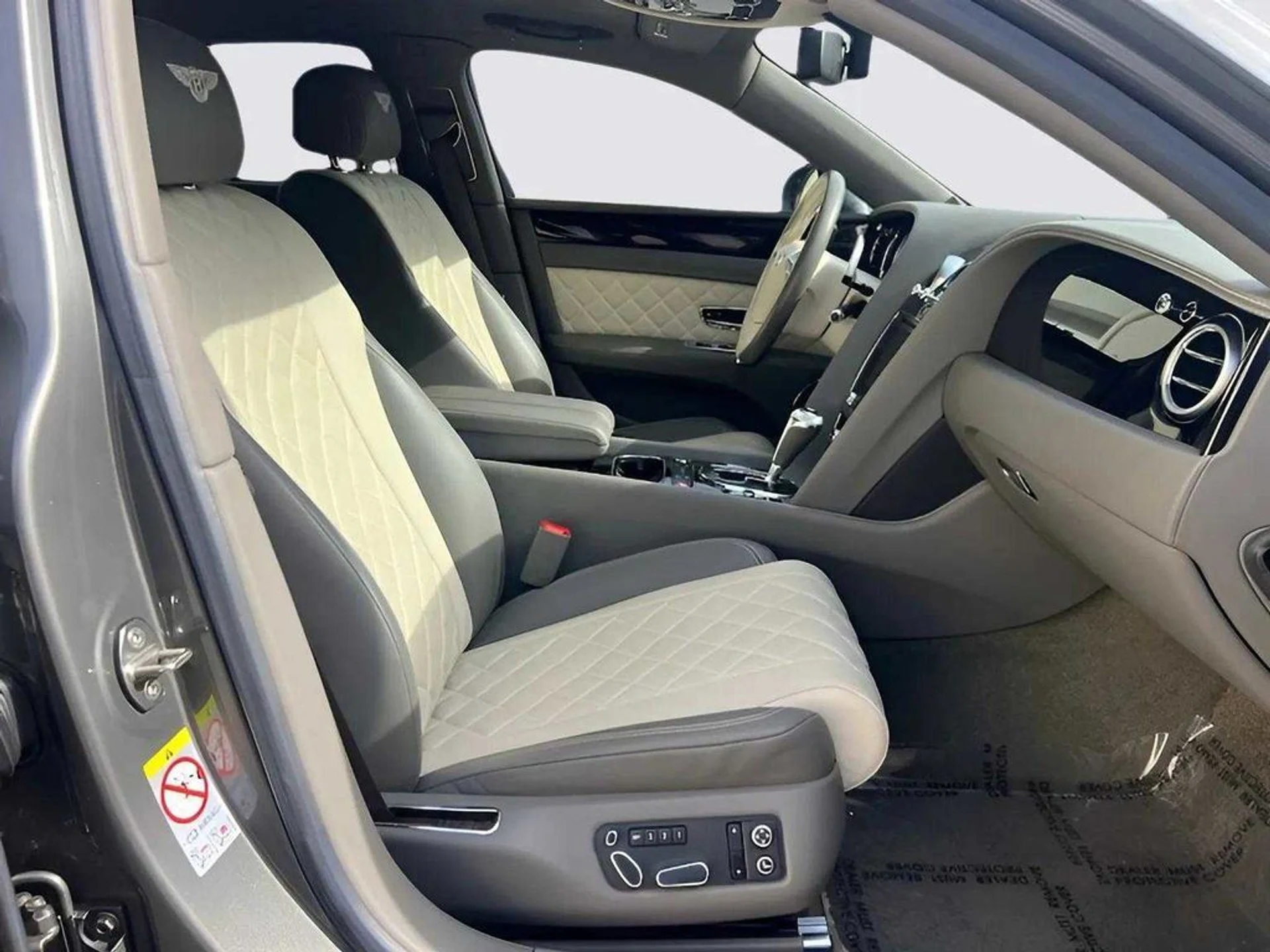 mph033_3002047226_74fa36731b66ffdeb2c31cba1e0d2e53x_3dc8a1d425