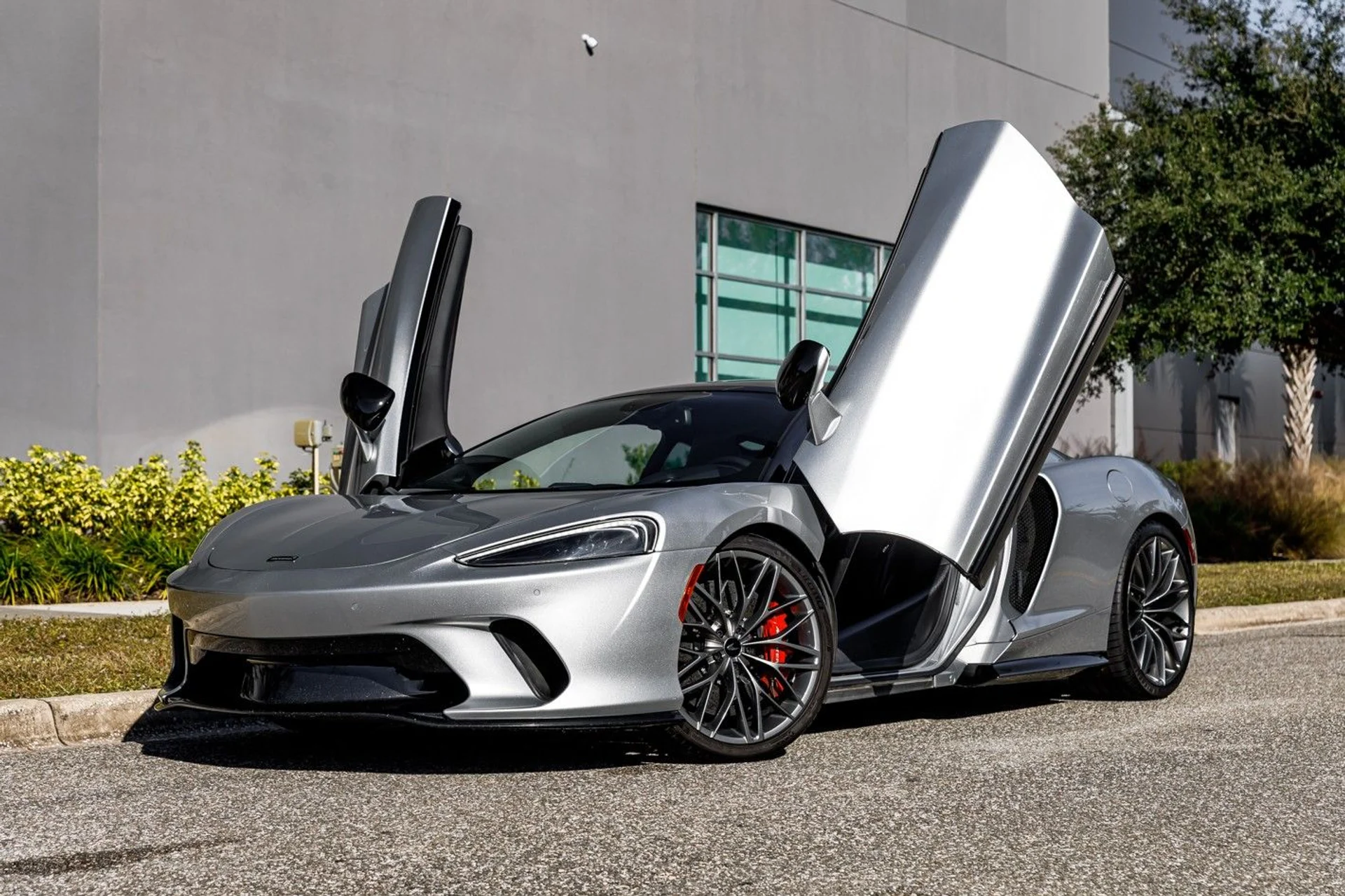 mph033_3012533615_632_p34_l_257c14f85c