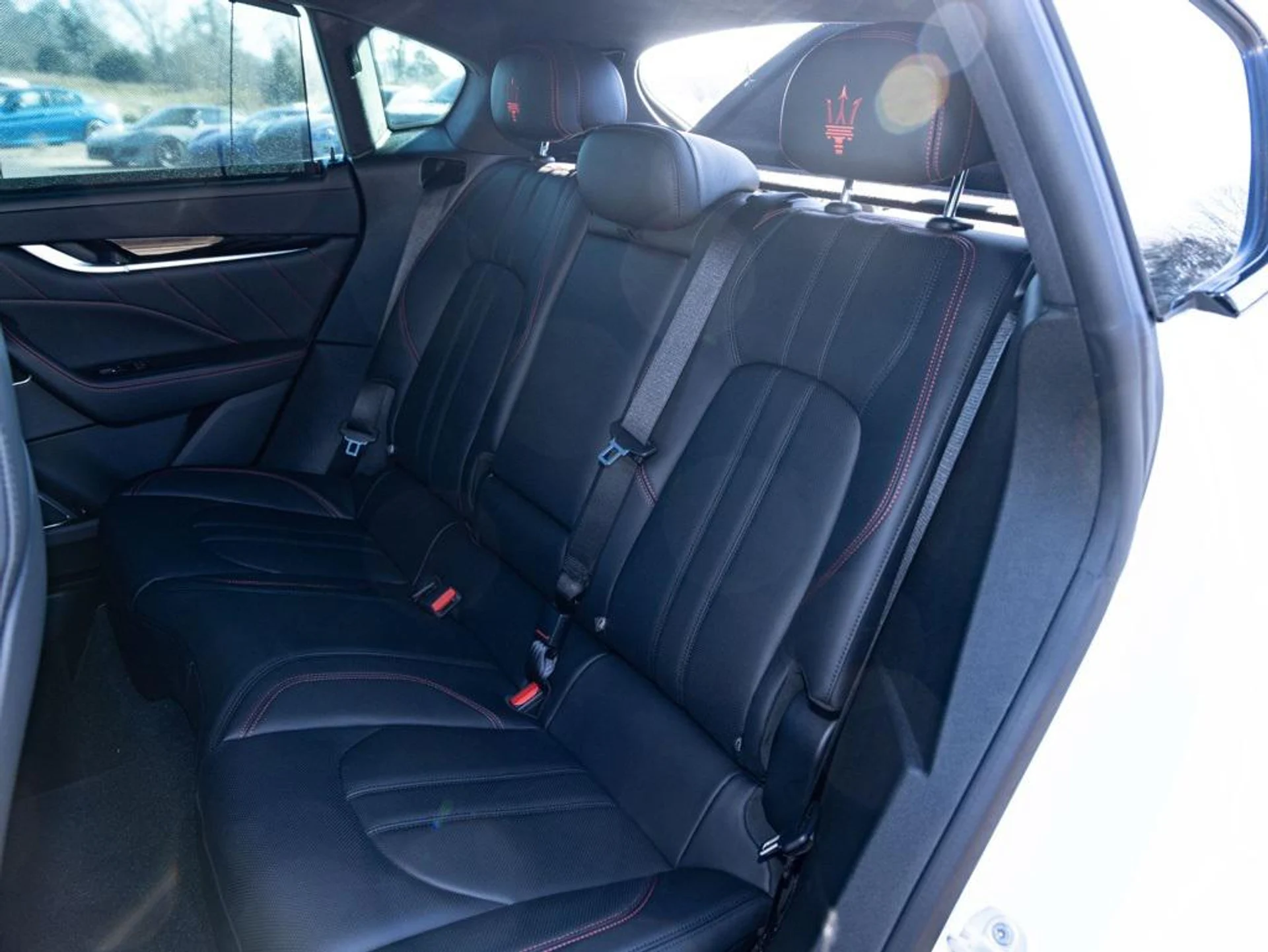 mph033_301722529_481733642_693e4b76892601e31d6bba45_c3a25036e1