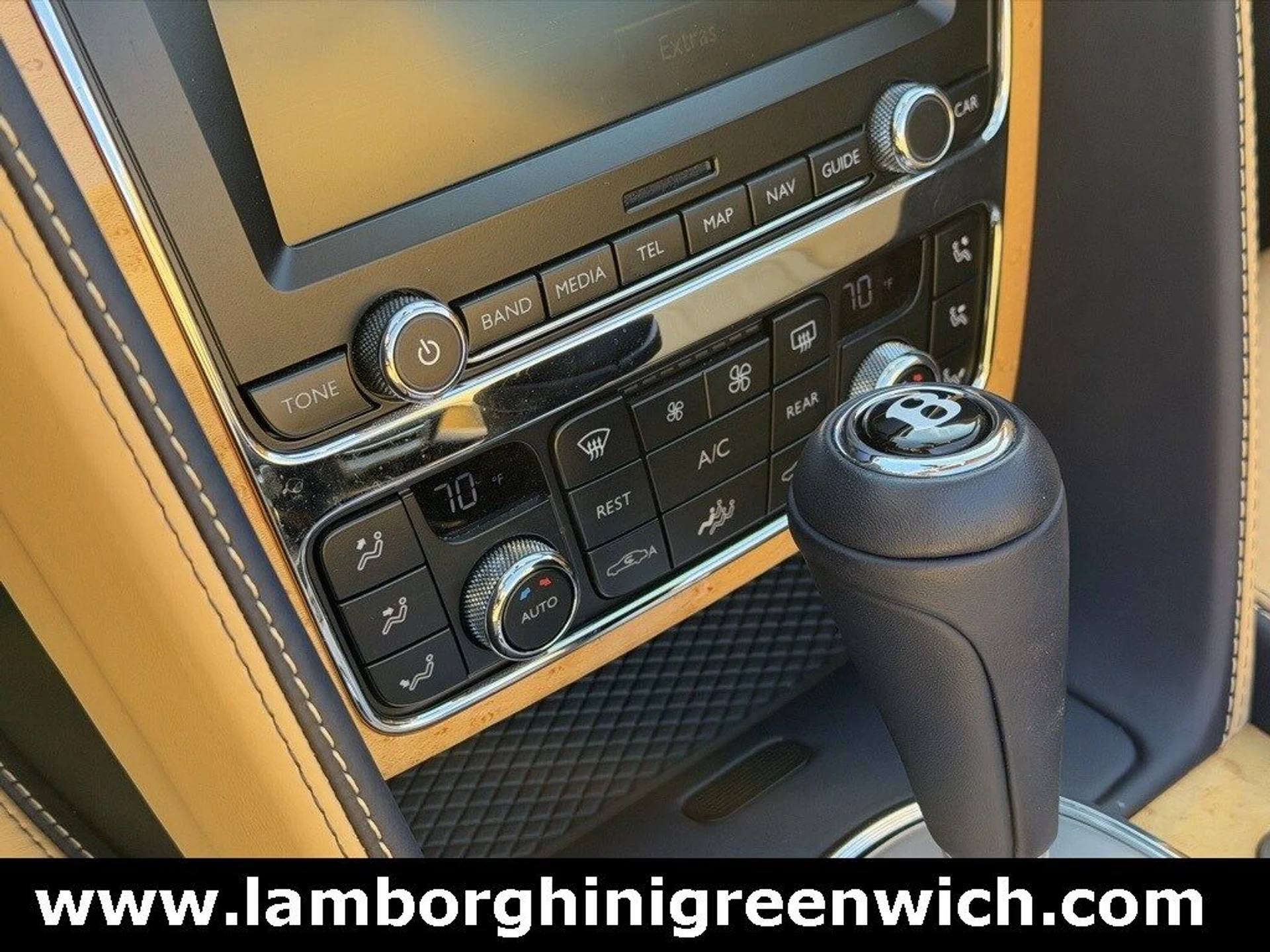 mph033_3022528768_a3ff160e213d00338ecc766ccccf3488x_5a1cff6237