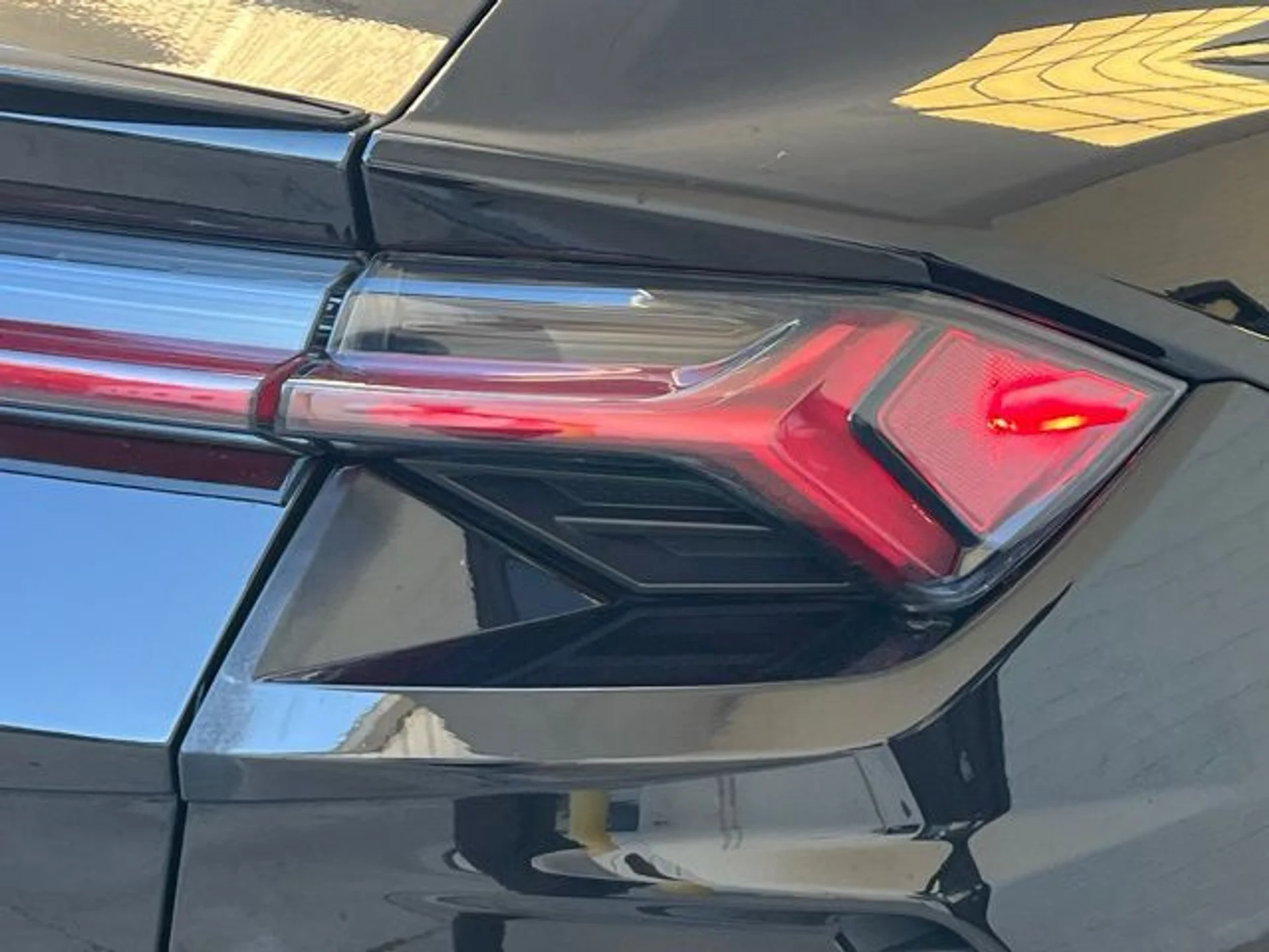 mph033_3042164447_dcba0d1684c837a8ea7b8f66451299adx_936099d5b0