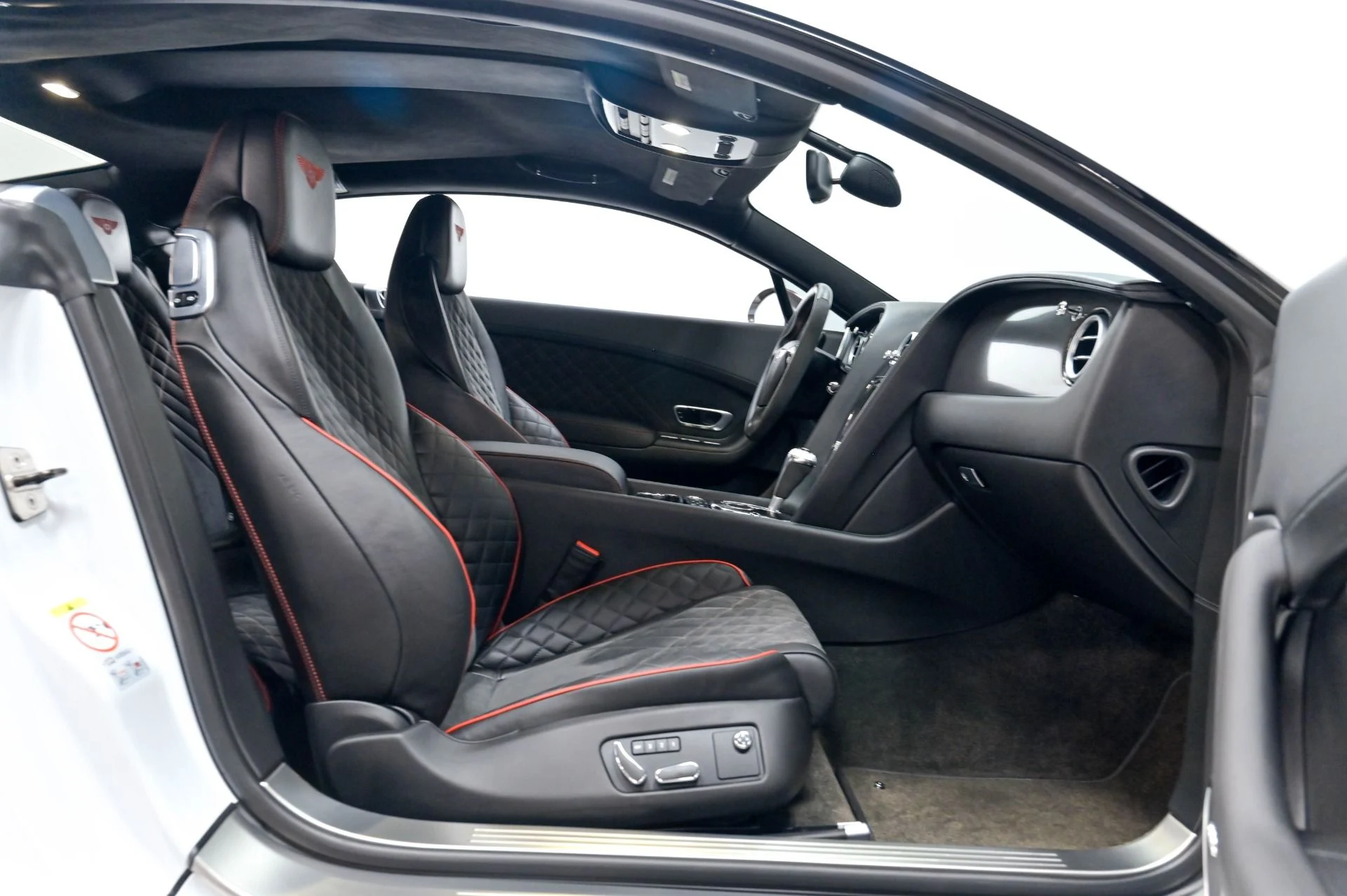 mph033_3045383325_Used_2017_Bentley_Continental_GT_Supersports_1782757746_5d9f09a447