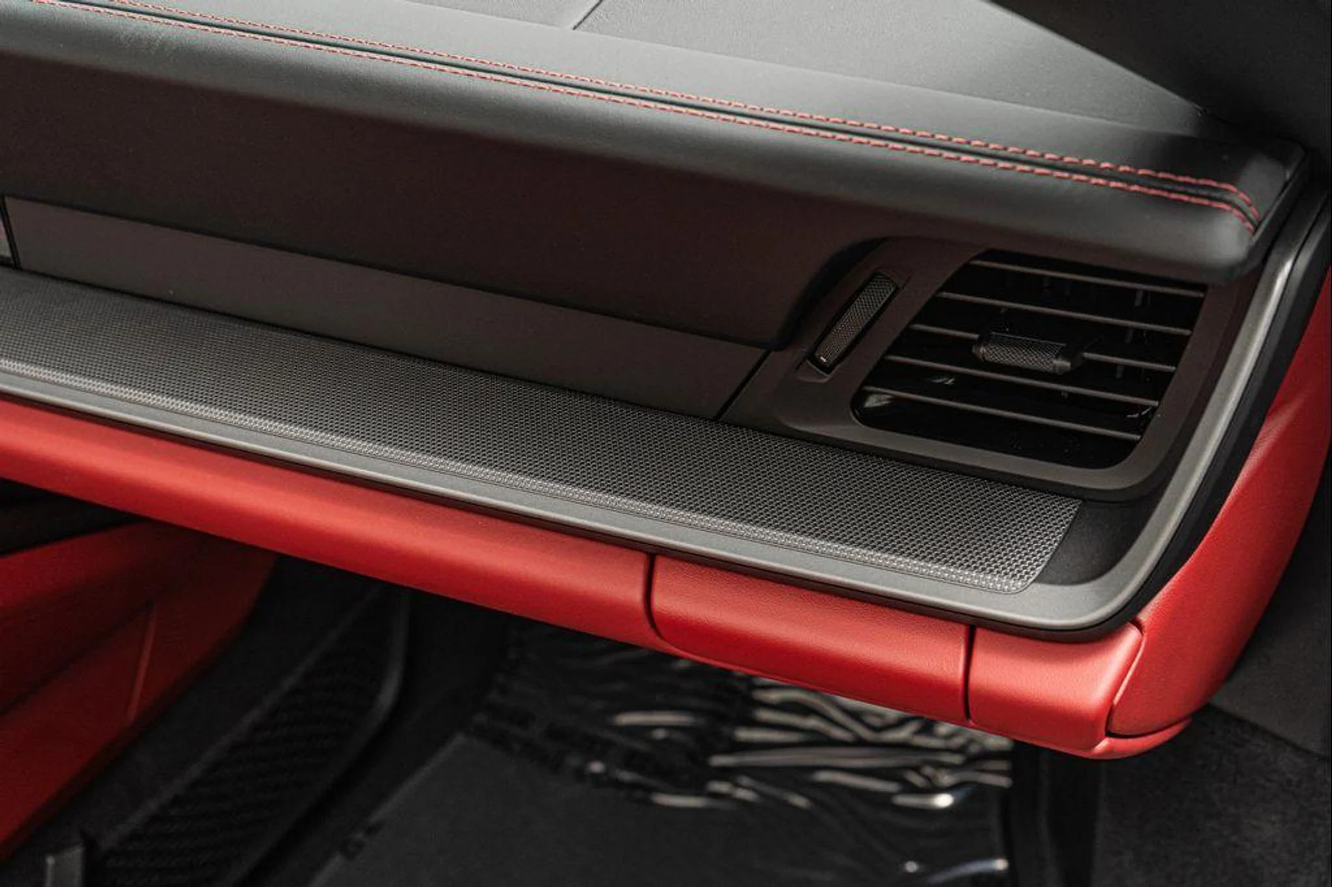 mph033_3050065684_j7_Zlcn24_DG_Hs_S2xil_S3_FB_Bq7_d4_e0462e58e3