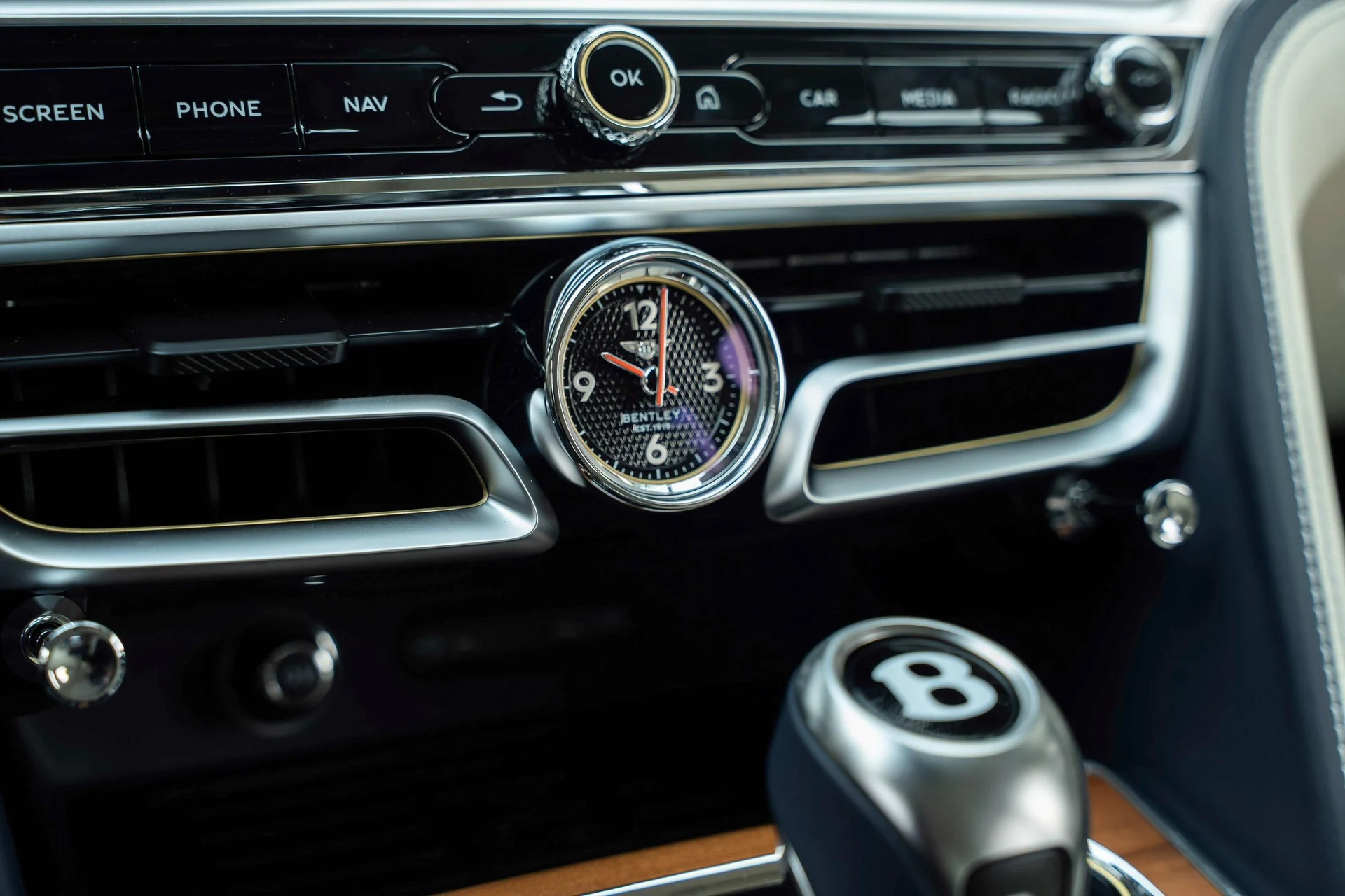 mph033_3051911604_477619930_695e14e6511ab76ffaffbc64_320bdbb2db