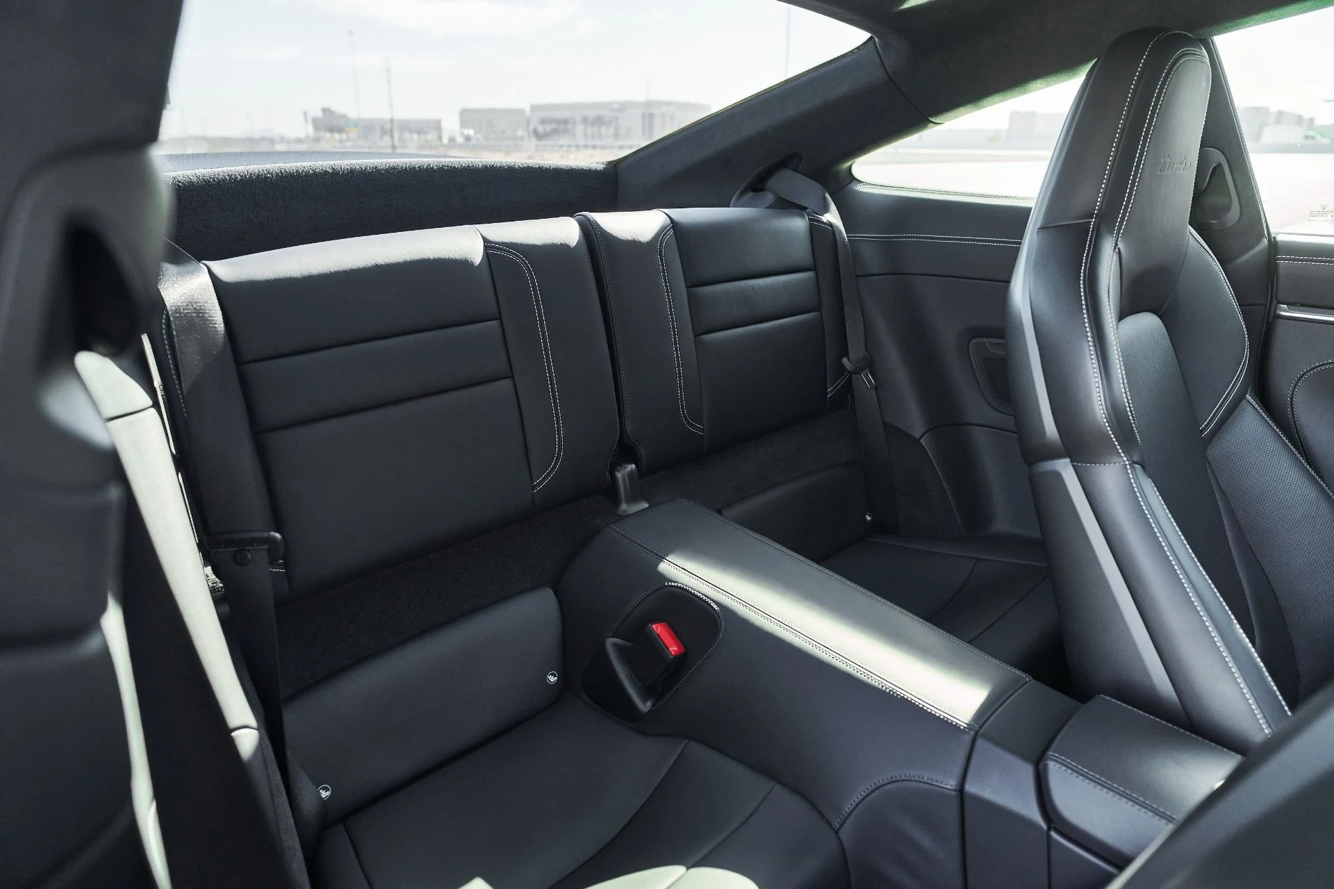 mph033_3061932296_Used_2024_Porsche_911_Turbo_1765937802_360c10a714