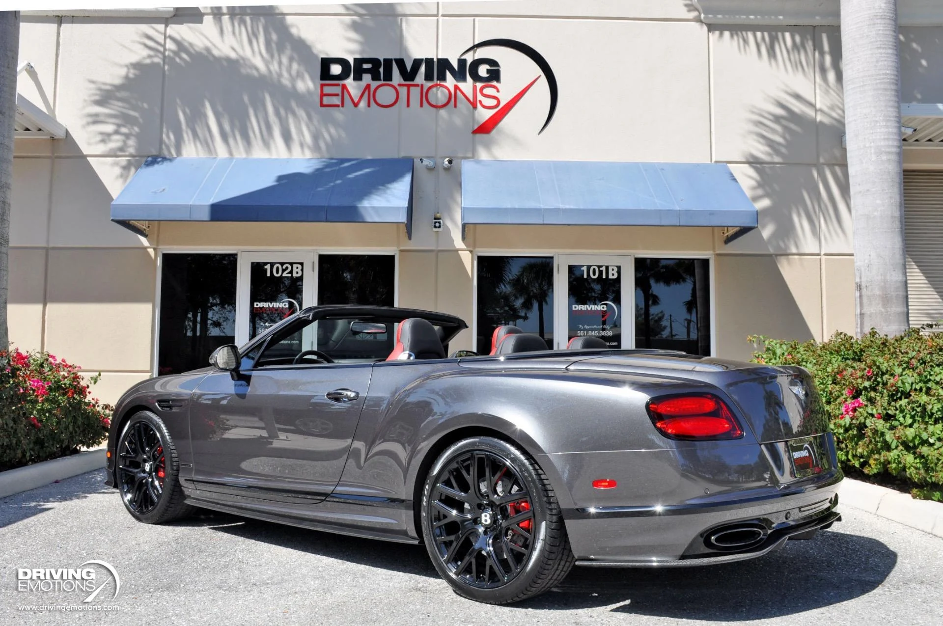 mph033_3072462008_891_p34_l_5452c10082