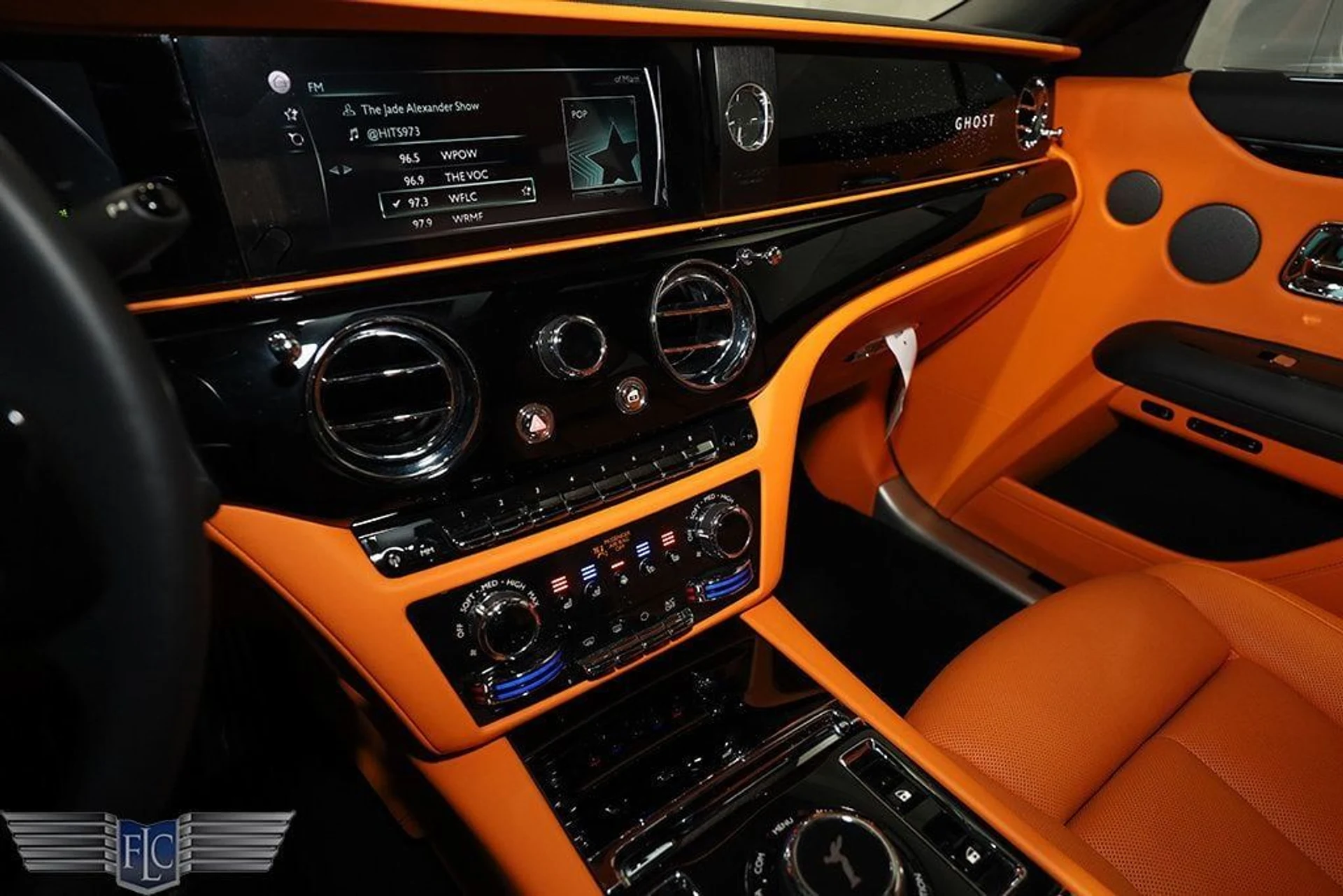 mph033_3077591489_used_2021_rolls_royce_ghost_withghostpackage_9689_21336772_34_1024_7cb59c6cd6