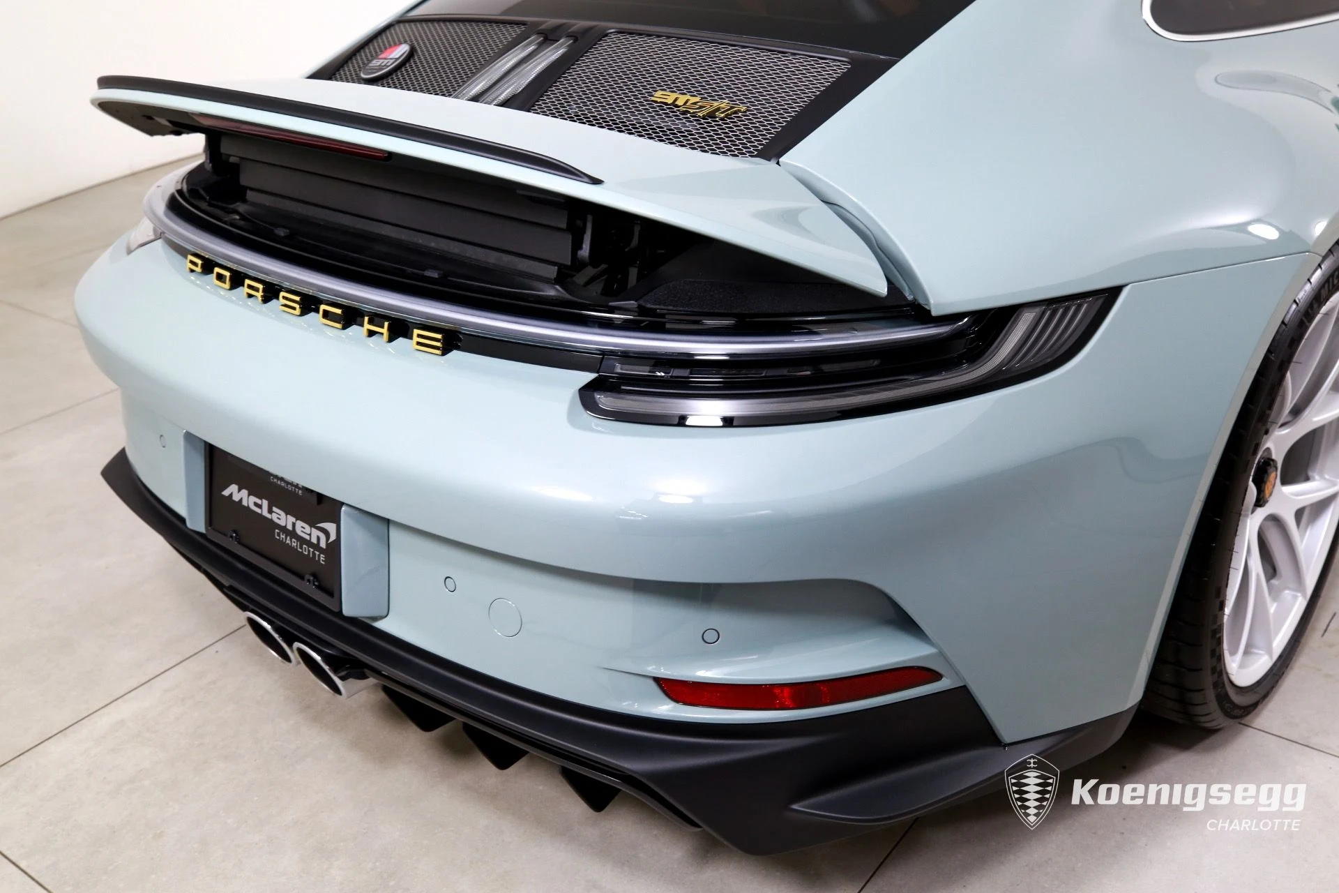 mph033_3086552688_Used_2024_Porsche_911_ST_1756310281_69d9566a98