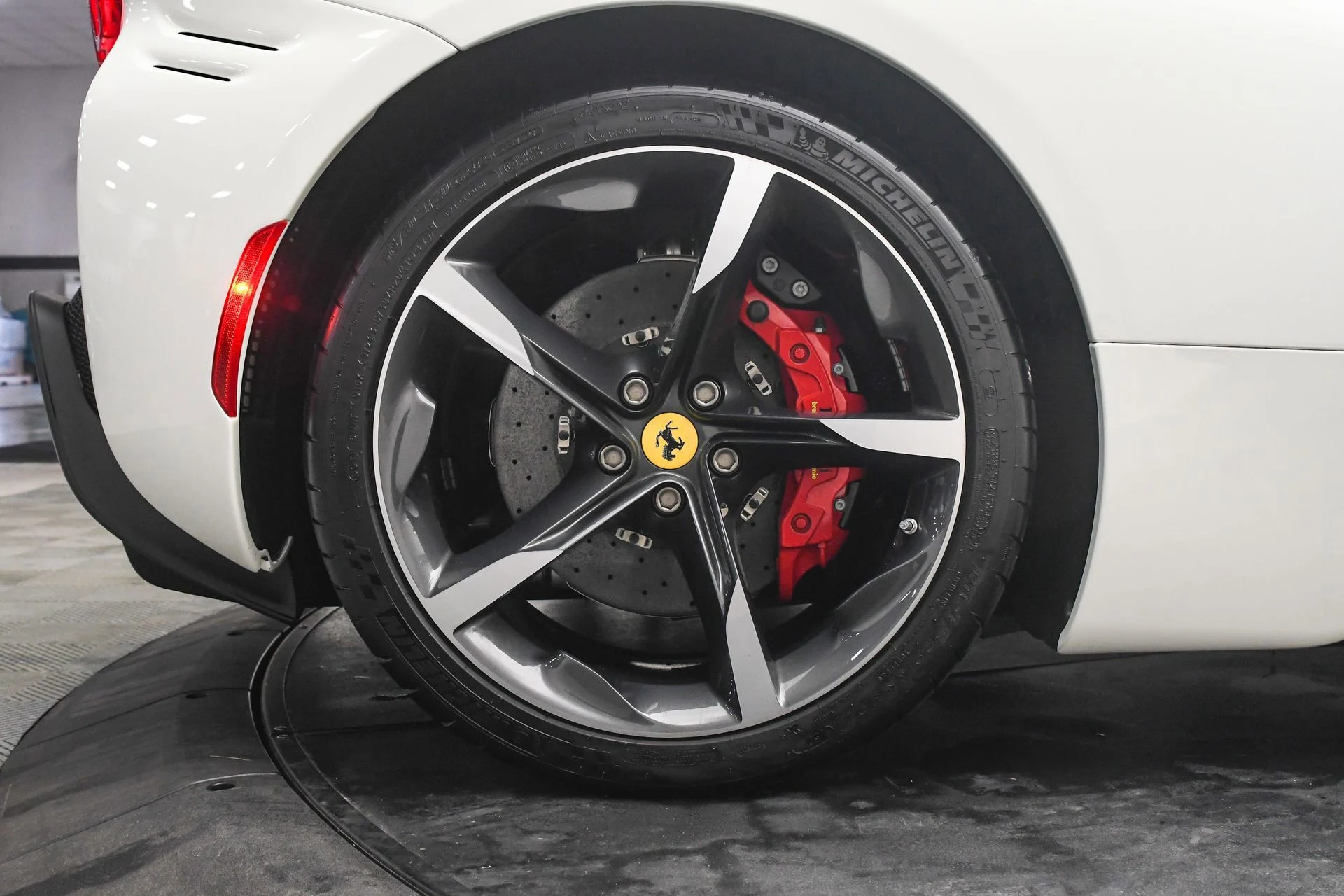 mph033_3089789461_70046b89593e41f0a65353b81456fb03_accb674586