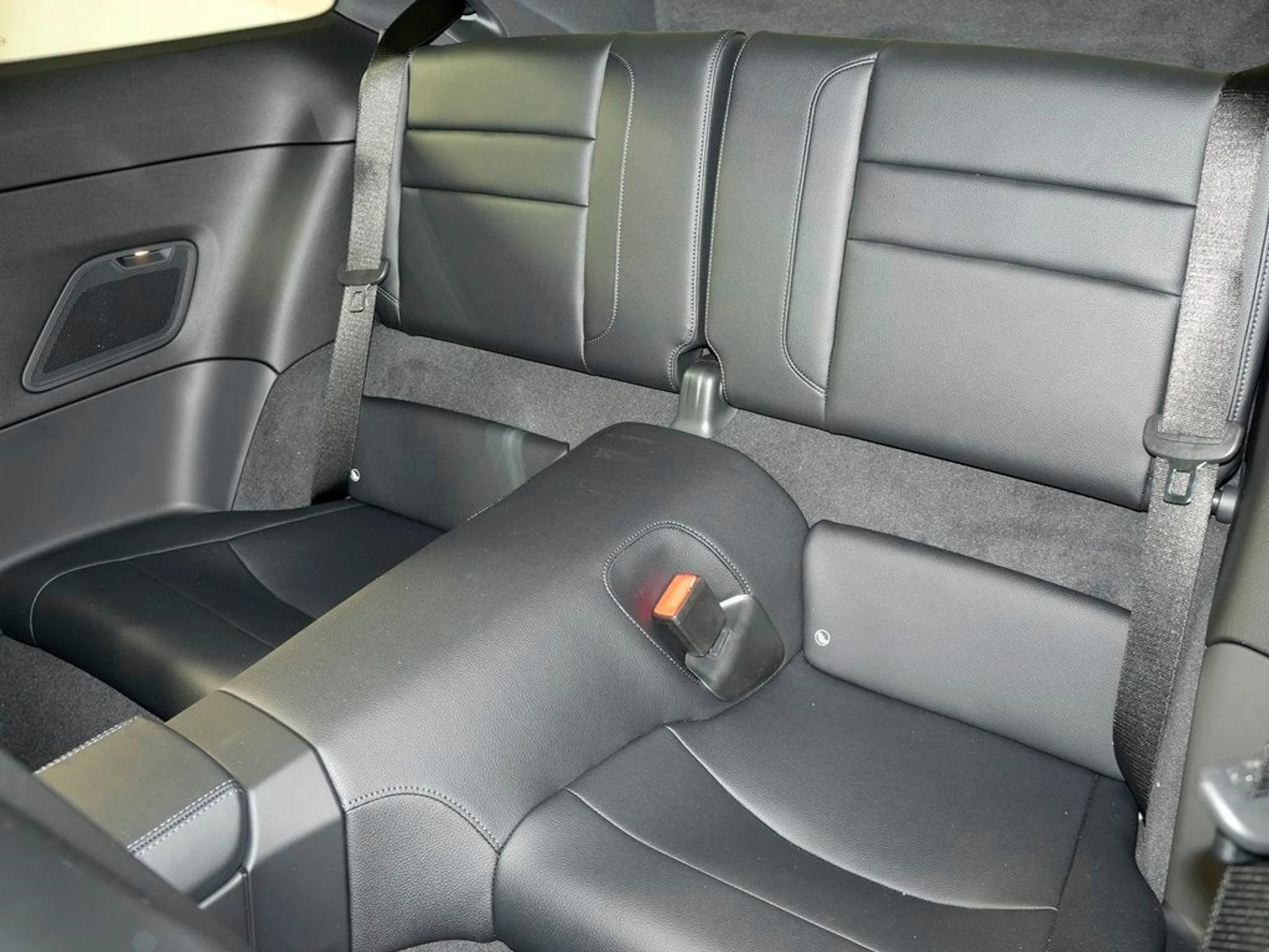 mph033_3093030561_34_c8f34b8070