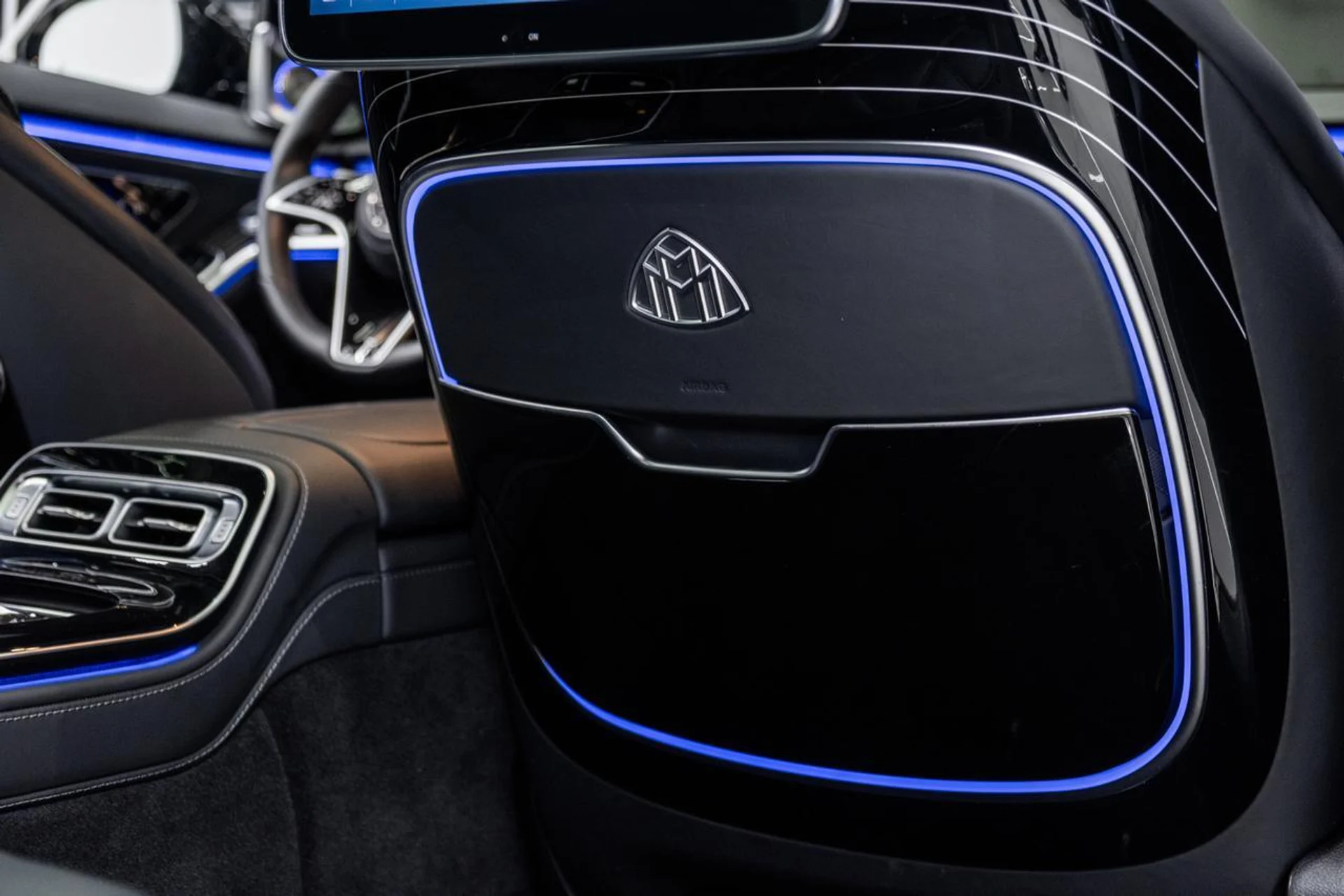 mph033_3097986847_233fa7e7a8de9ea15af2d25d8340ee28_a81e17fa5c