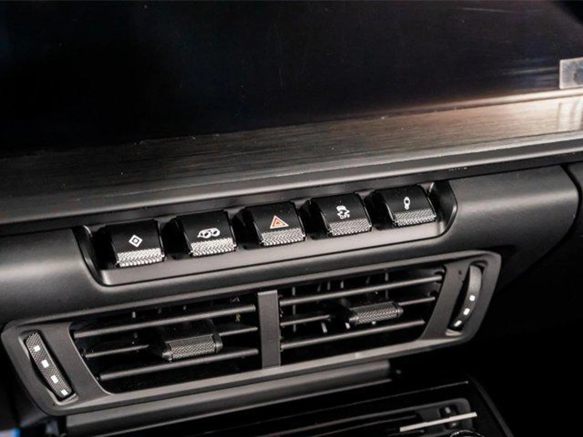 mph033_3098431519_Se_Cty_QUO_6_UR_Cav_B3orm_Szm_On_I_Jg_7dd12712fb