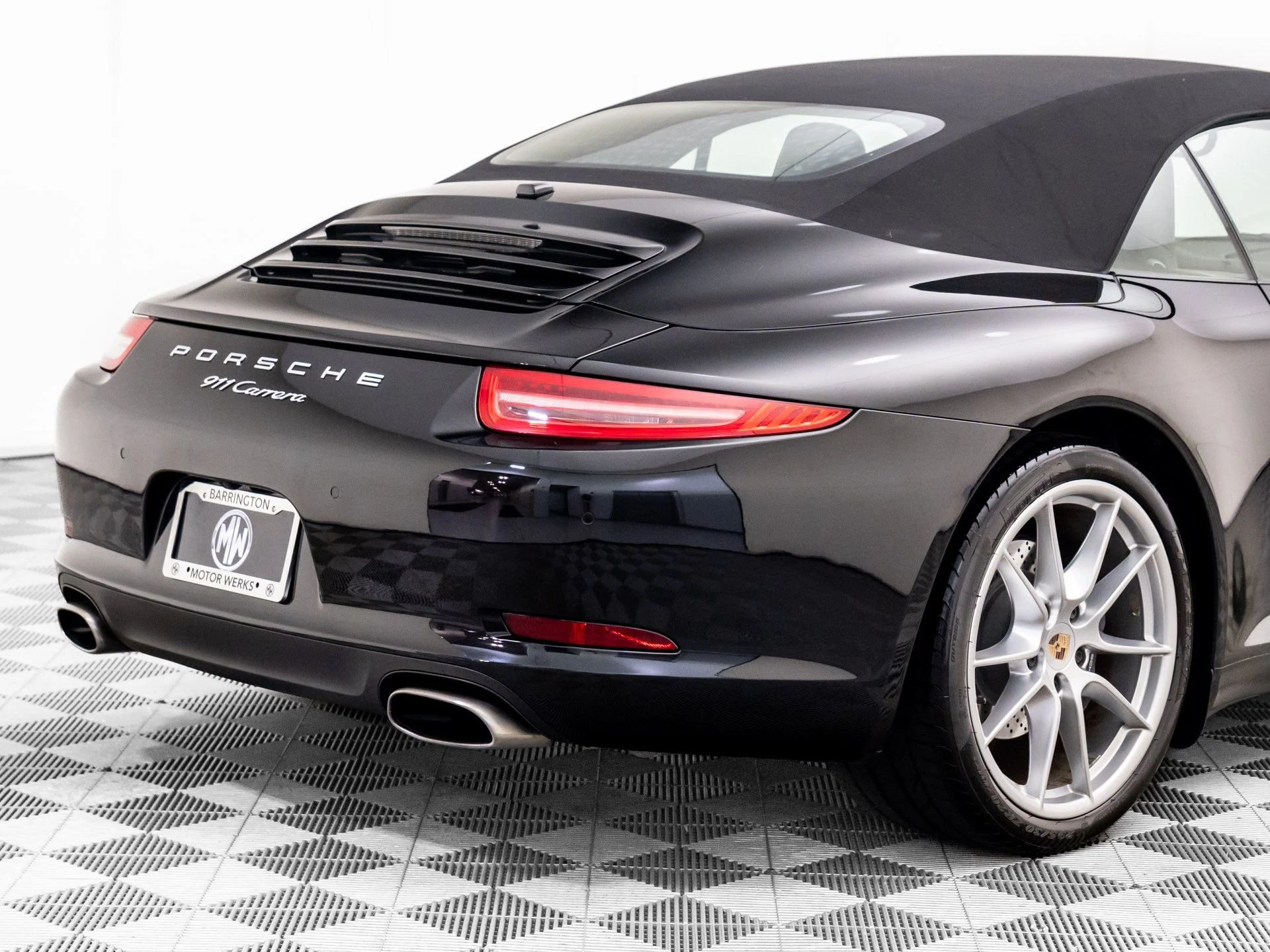 mph033_3099253945_0dfa3849f55cd6bed811ff2886018993x_3755bc4047