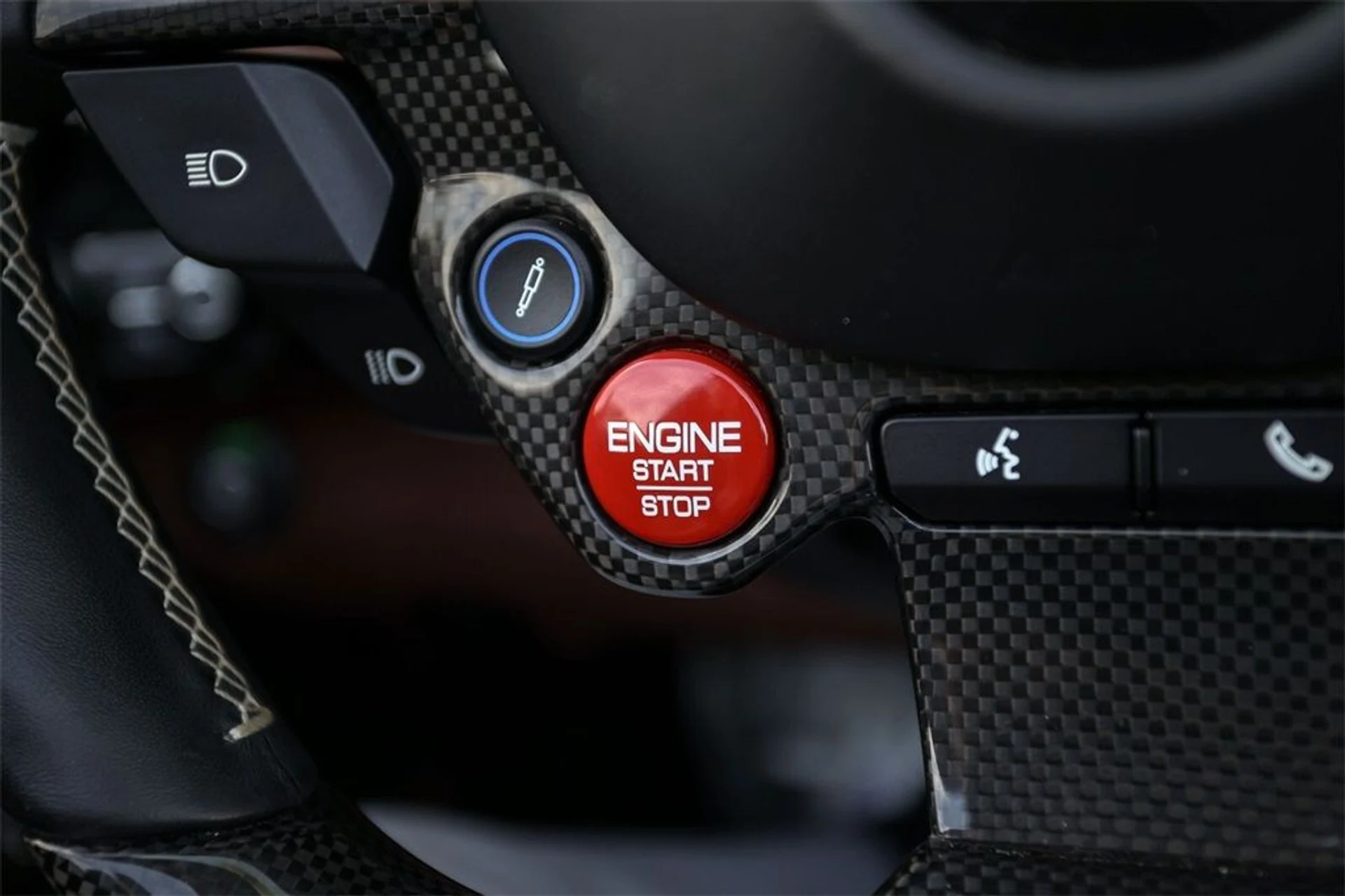 mph033_3106260531_5320a59120d720918f8c80a76c6e4008_121a35d2c3