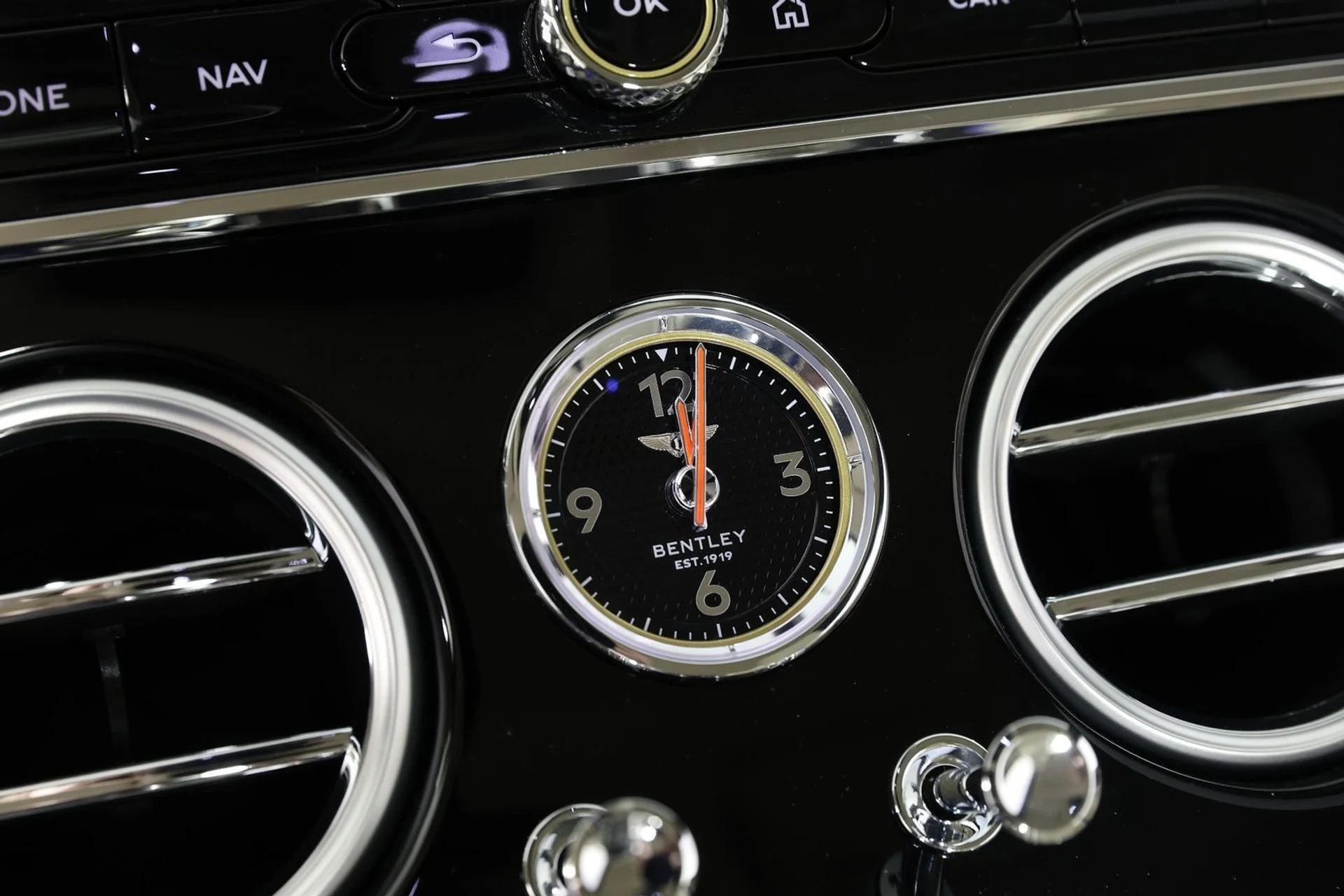 mph033_3114128888_996fc14fb9c68664a262416b6d4f4028_3d28384d57