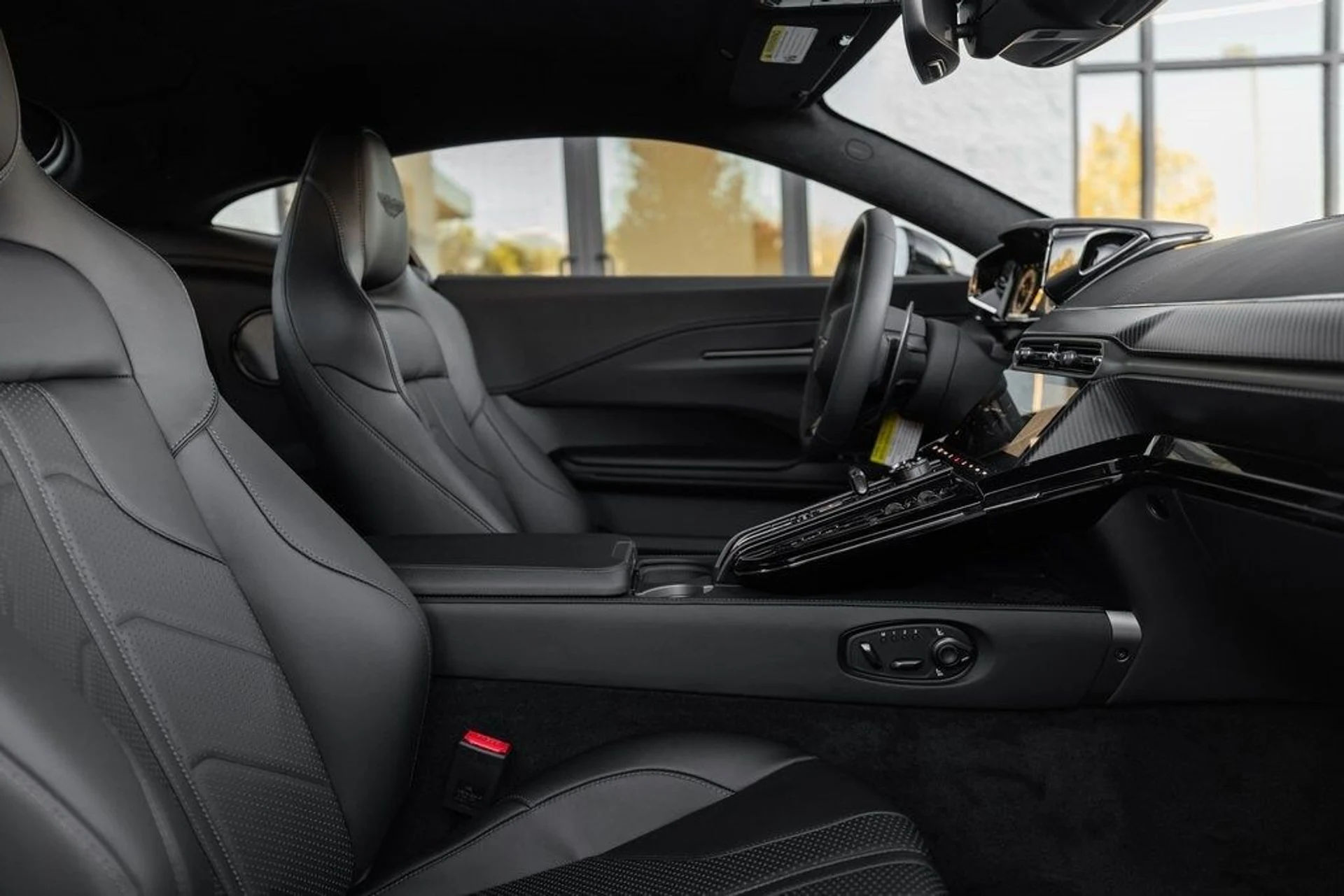 mph033_3120039248_52f09f72ace9bffba1177517d89a5776x_e7c29478ff