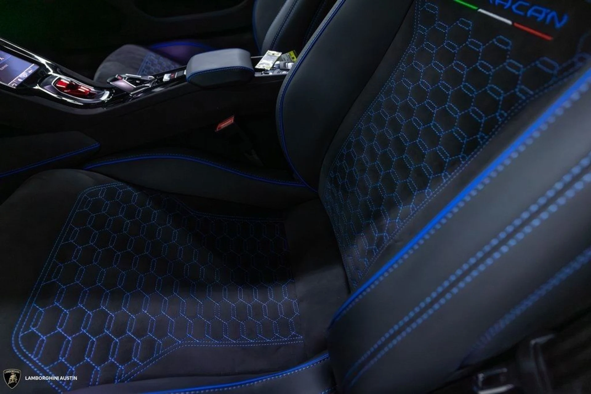 mph033_3120716936_2f60fd5642a3dc51f3c1138256145aebx_e9e8d5c234