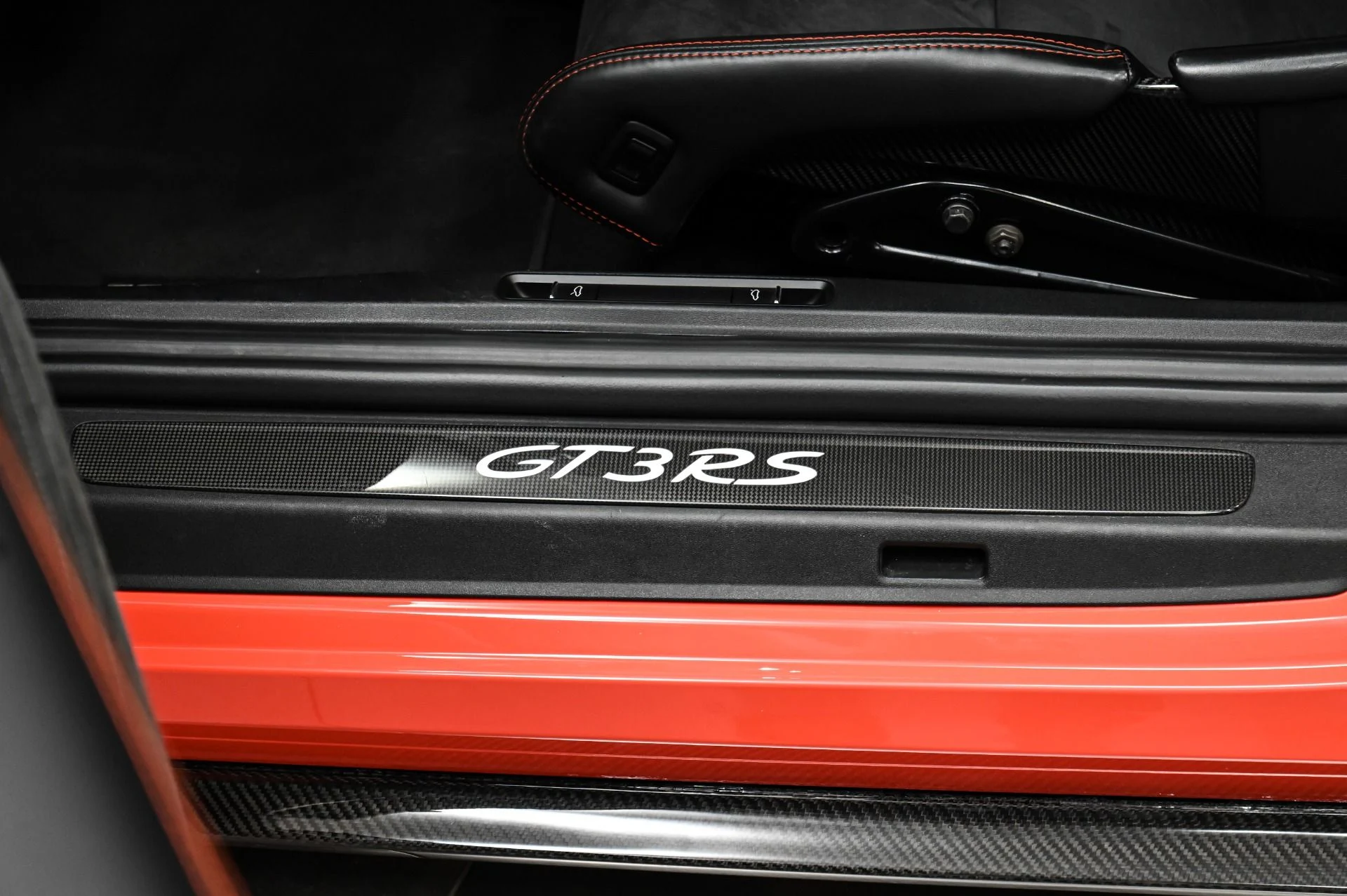 mph033_3124968802_Used_2016_Porsche_911_GT_3_RS_1788412421_1b9ac631c5