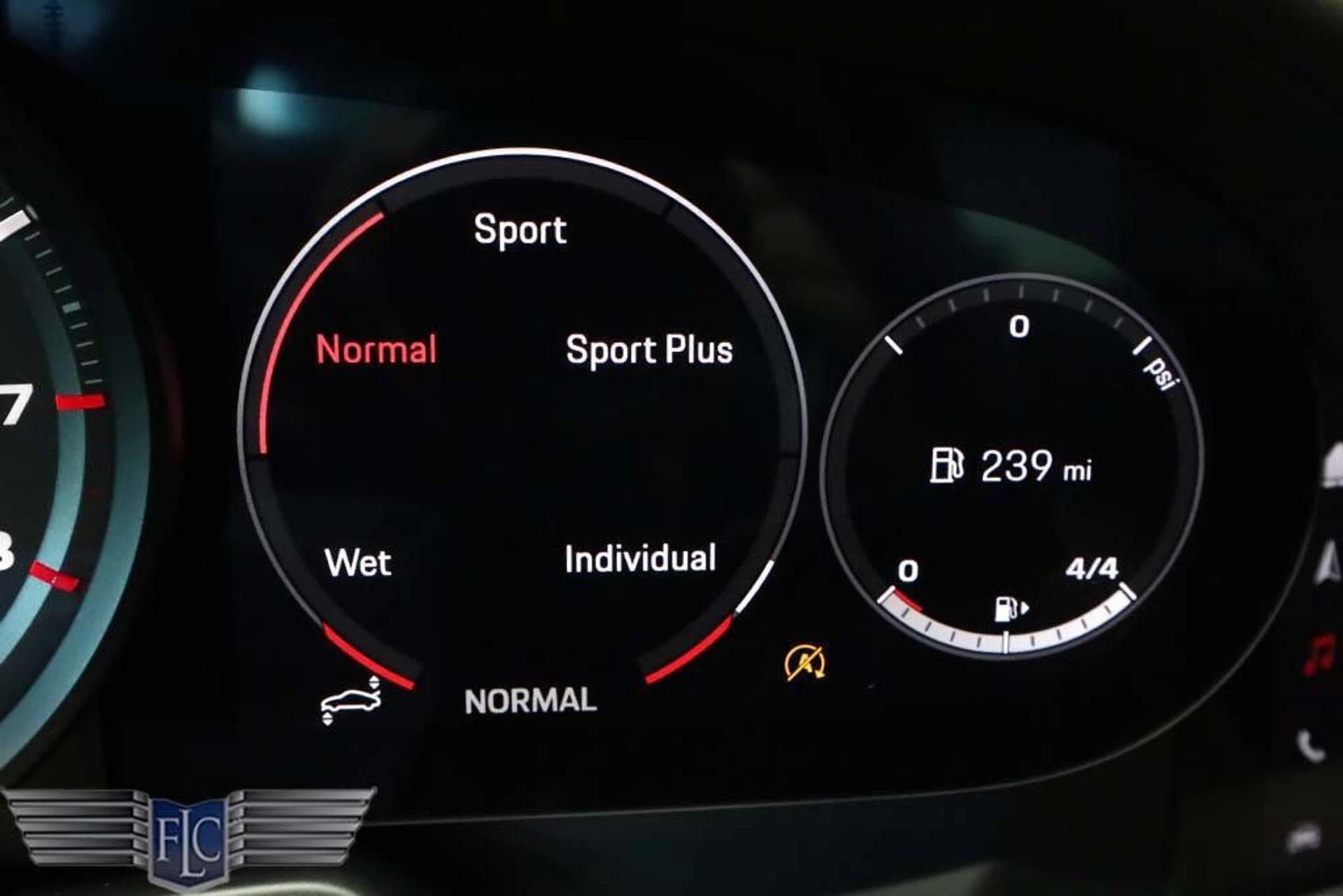 mph033_3129865332_used_2022_porsche_911_turboscoupe_9689_23001606_34_1024_a60f8676a6